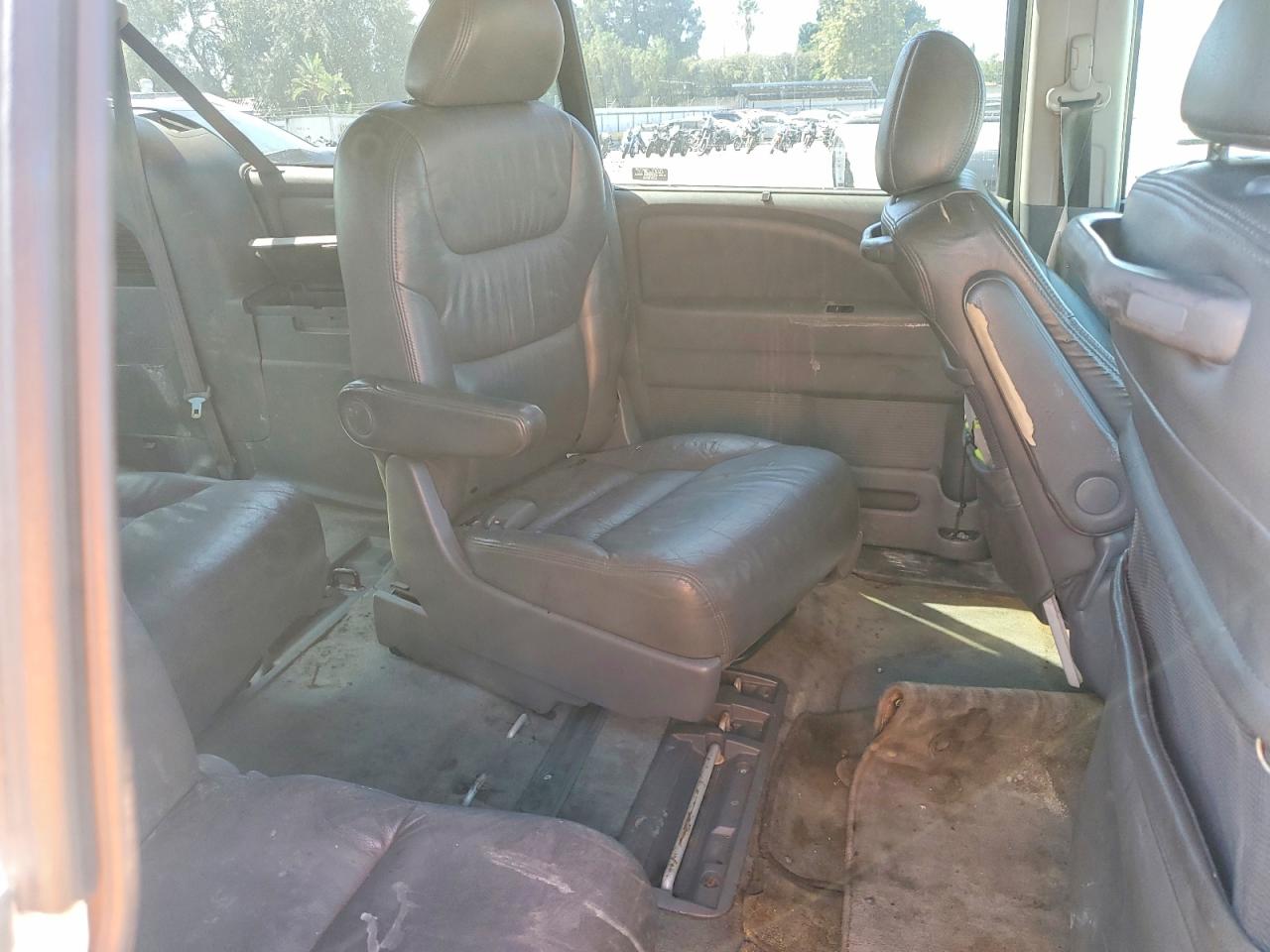 2005 Honda Odyssey Exl Silver vin: 5FNRL38685B411454