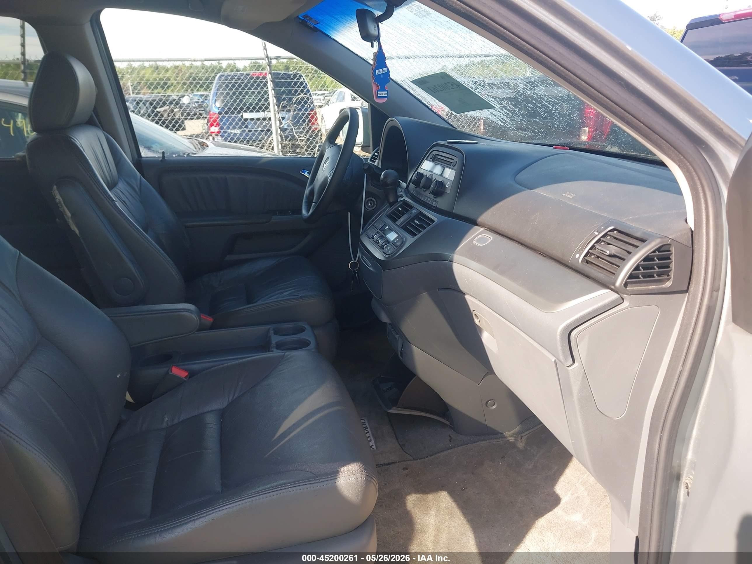 2007 Honda Odyssey Ex-l Silver vin: 5FNRL38687B083651