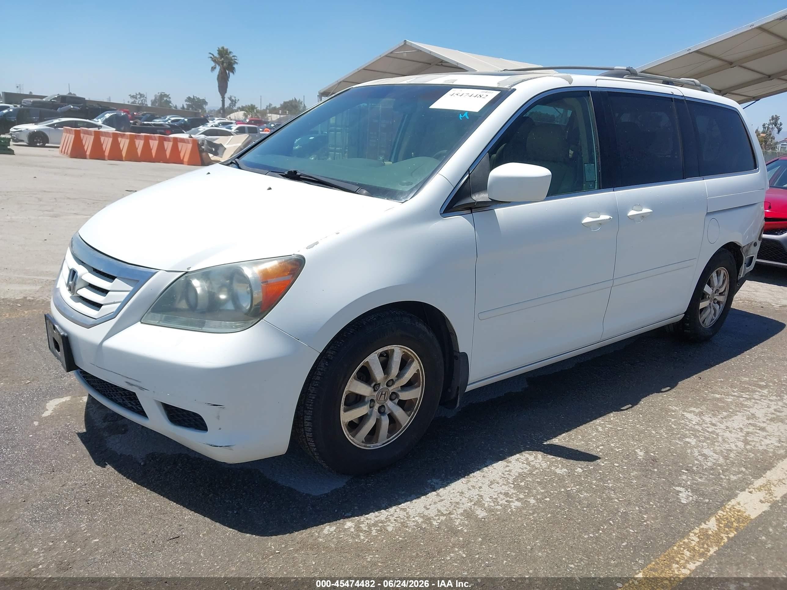 2008 Honda Odyssey Ex-l White vin: 5FNRL38688B096840