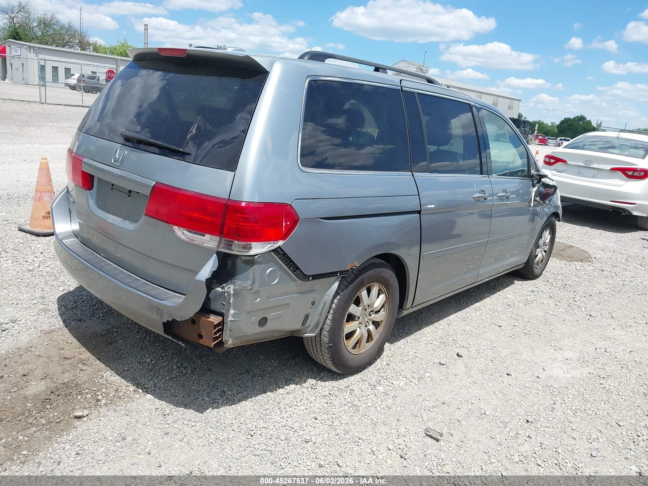 2008 Honda Odyssey Ex-l Серебряный vin: 5FNRL38688B110414