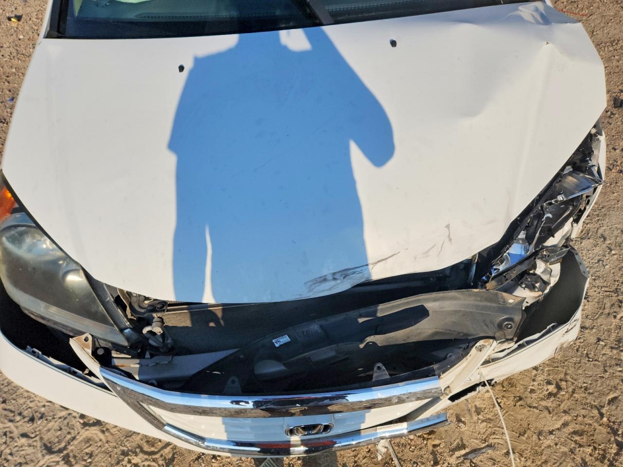 2008 Honda Odyssey Exl White vin: 5FNRL38688B404024