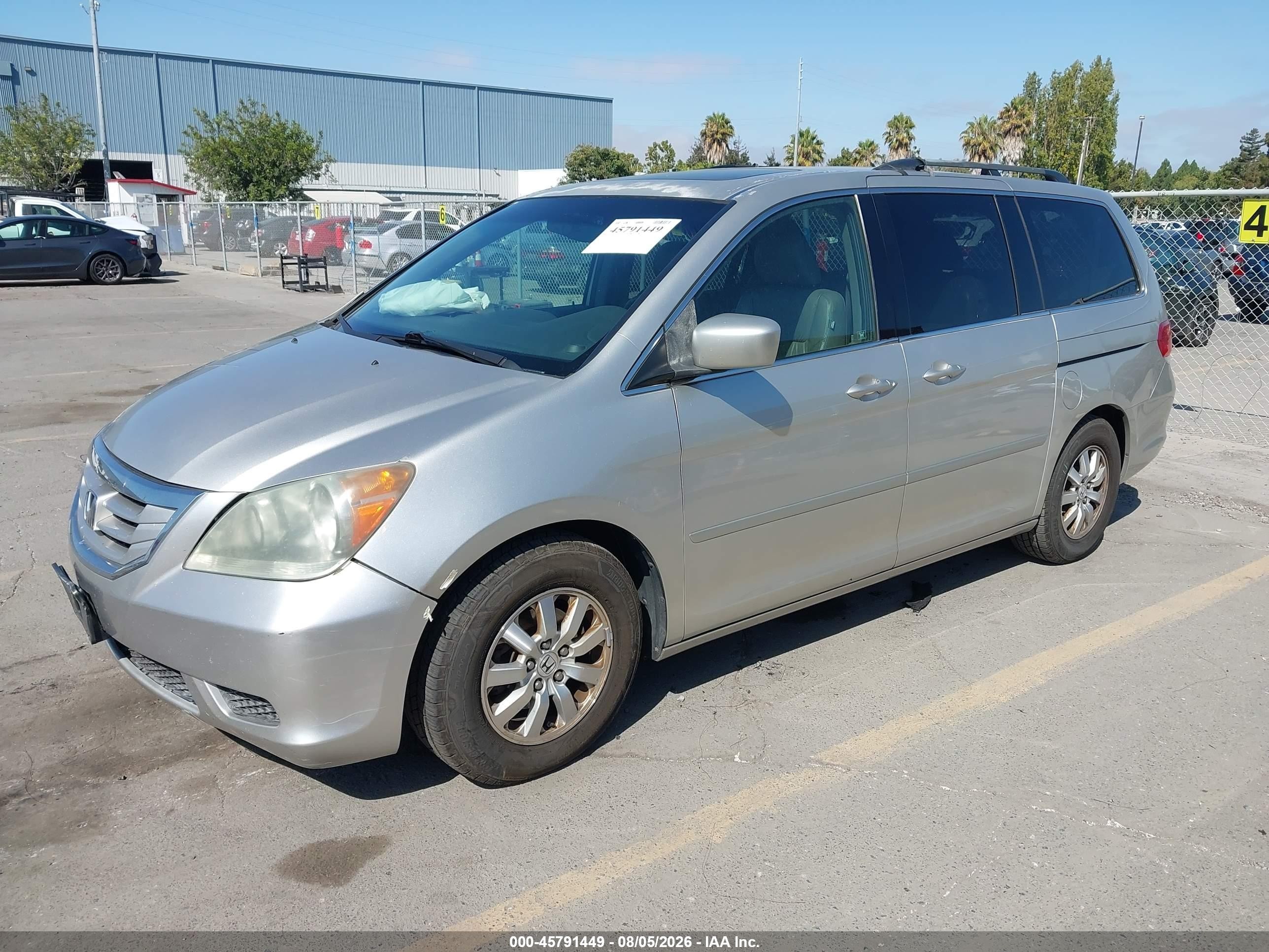 2008 Honda Odyssey Ex-l Серебряный vin: 5FNRL38688B417677