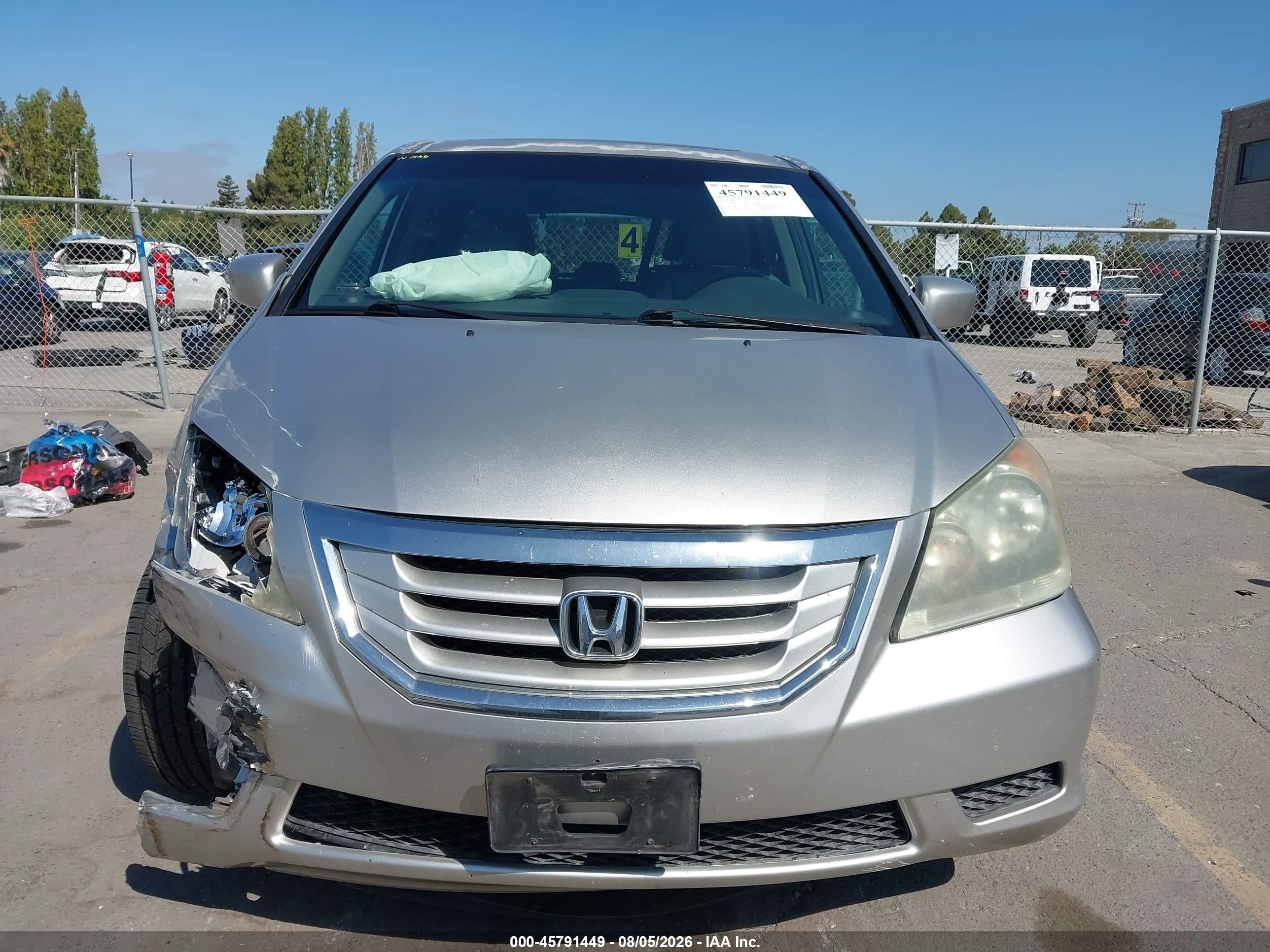 2008 Honda Odyssey Ex-l Серебряный vin: 5FNRL38688B417677