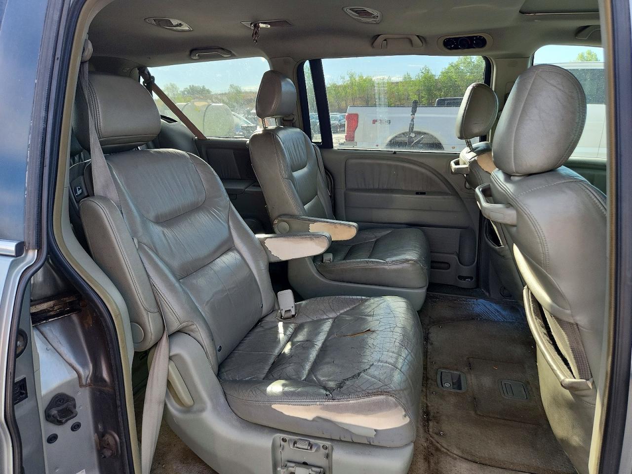 2005 Honda Odyssey Exl Silver vin: 5FNRL38695B059002