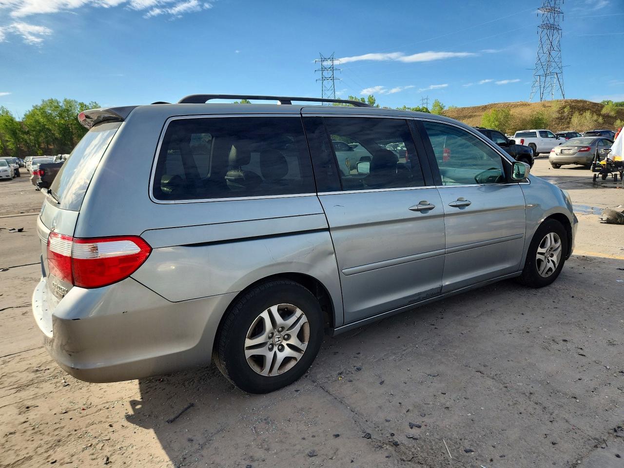 2005 Honda Odyssey Exl Silver vin: 5FNRL38695B059002