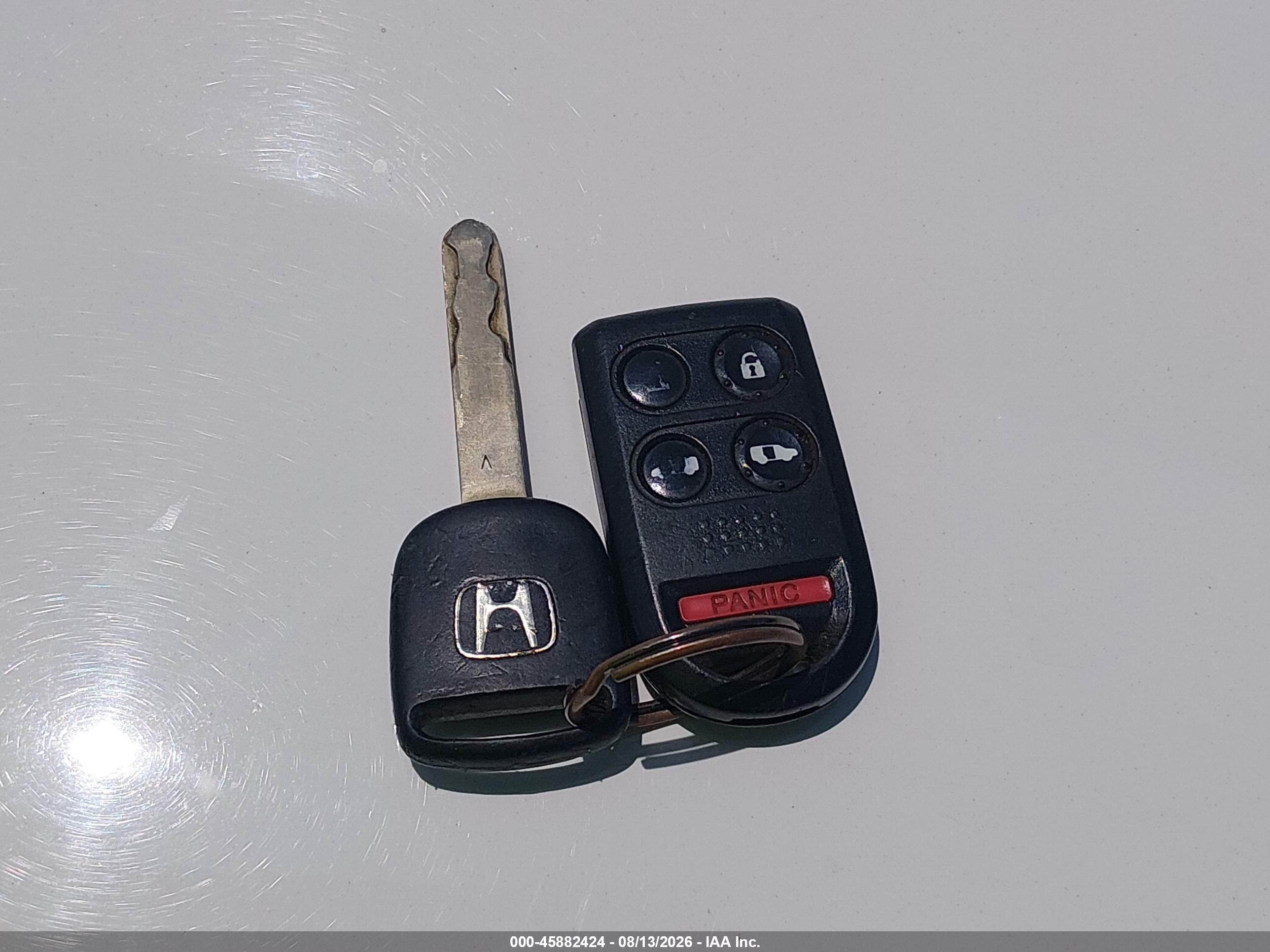 2006 Honda Odyssey Ex-l White vin: 5FNRL38696B424831