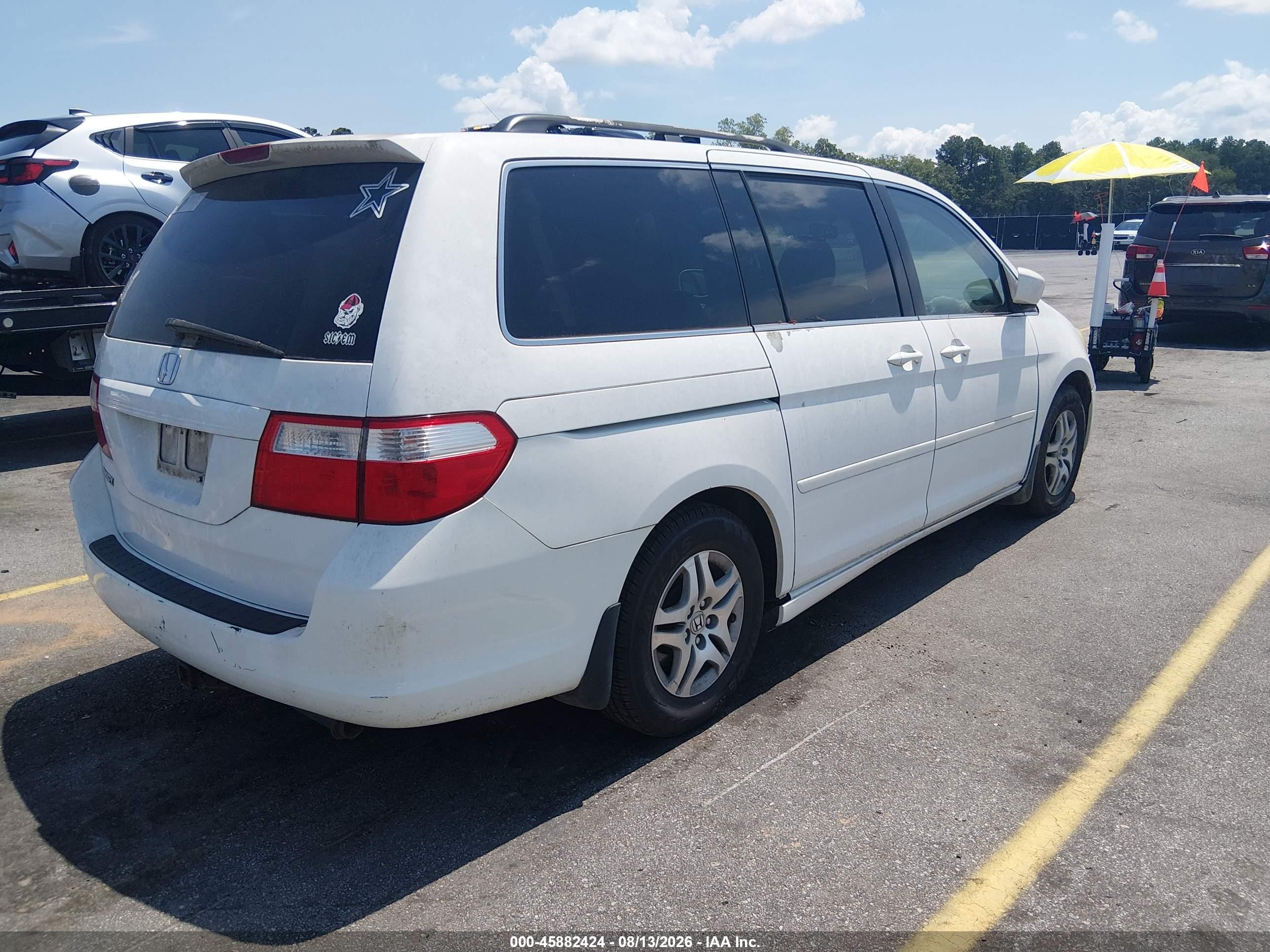 2006 Honda Odyssey Ex-l White vin: 5FNRL38696B424831