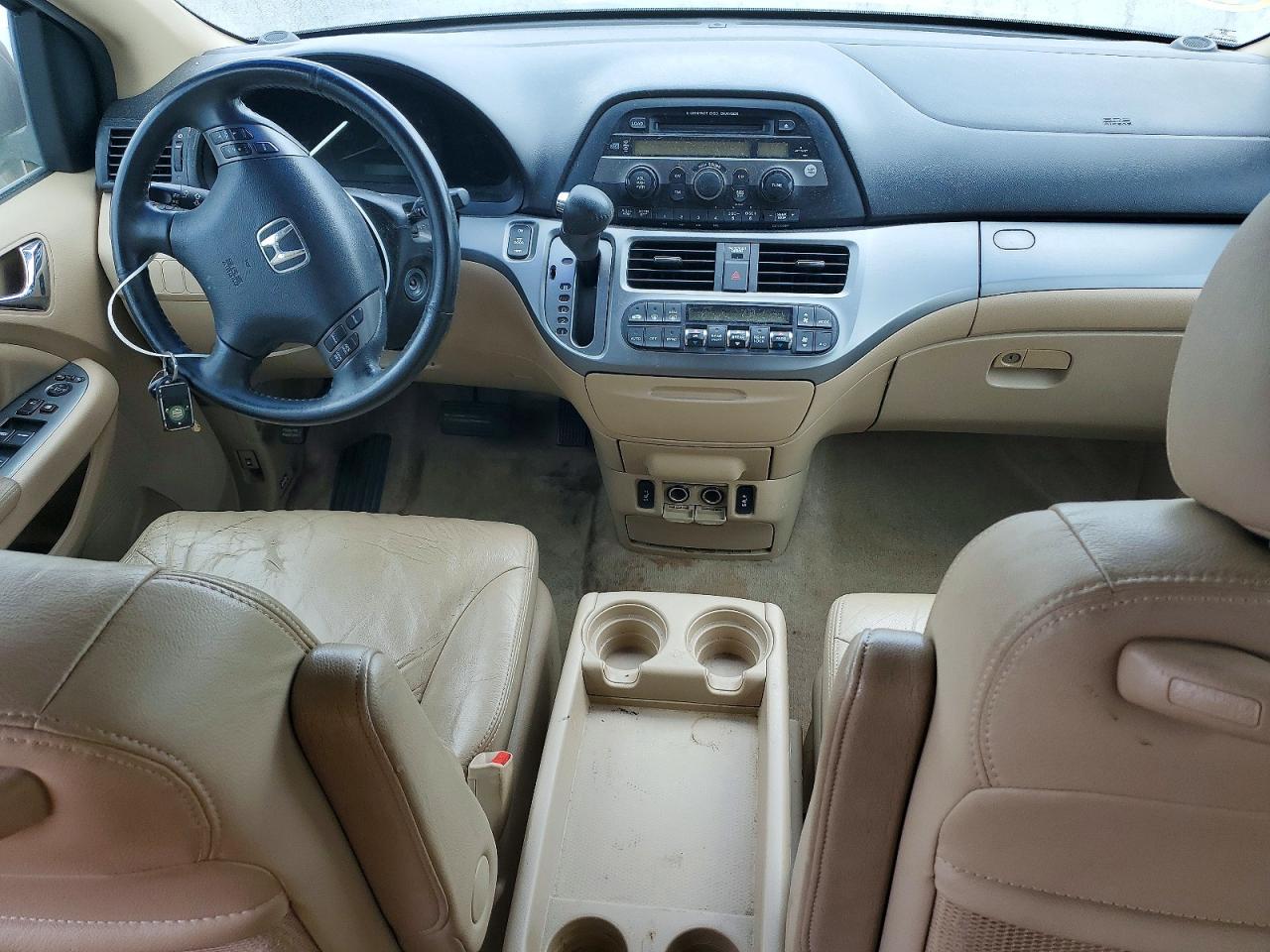 2007 Honda Odyssey Maroon vin: 5FNRL38697B455885