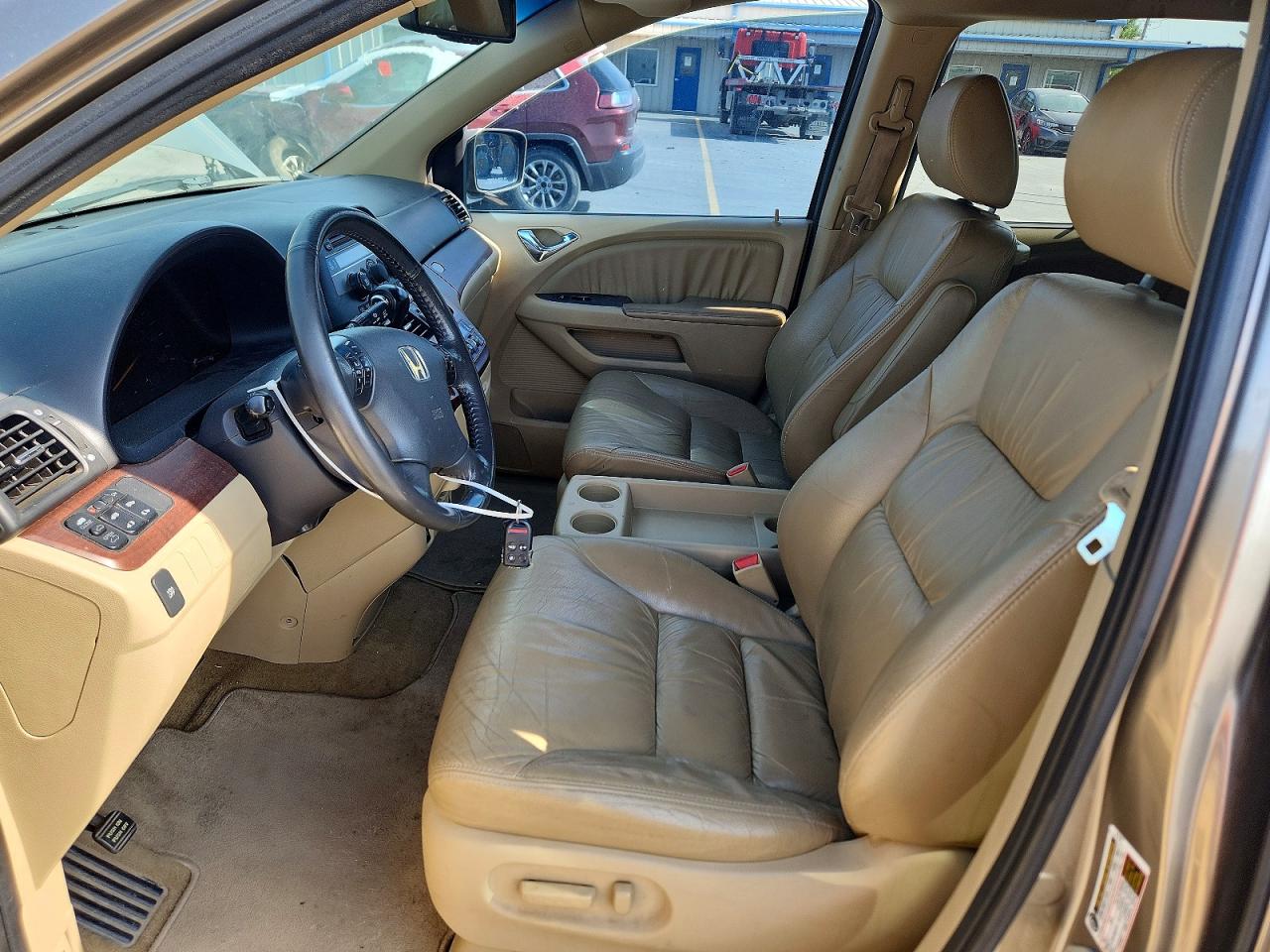 2008 Honda Odyssey Exl Gold vin: 5FNRL386X8B419236