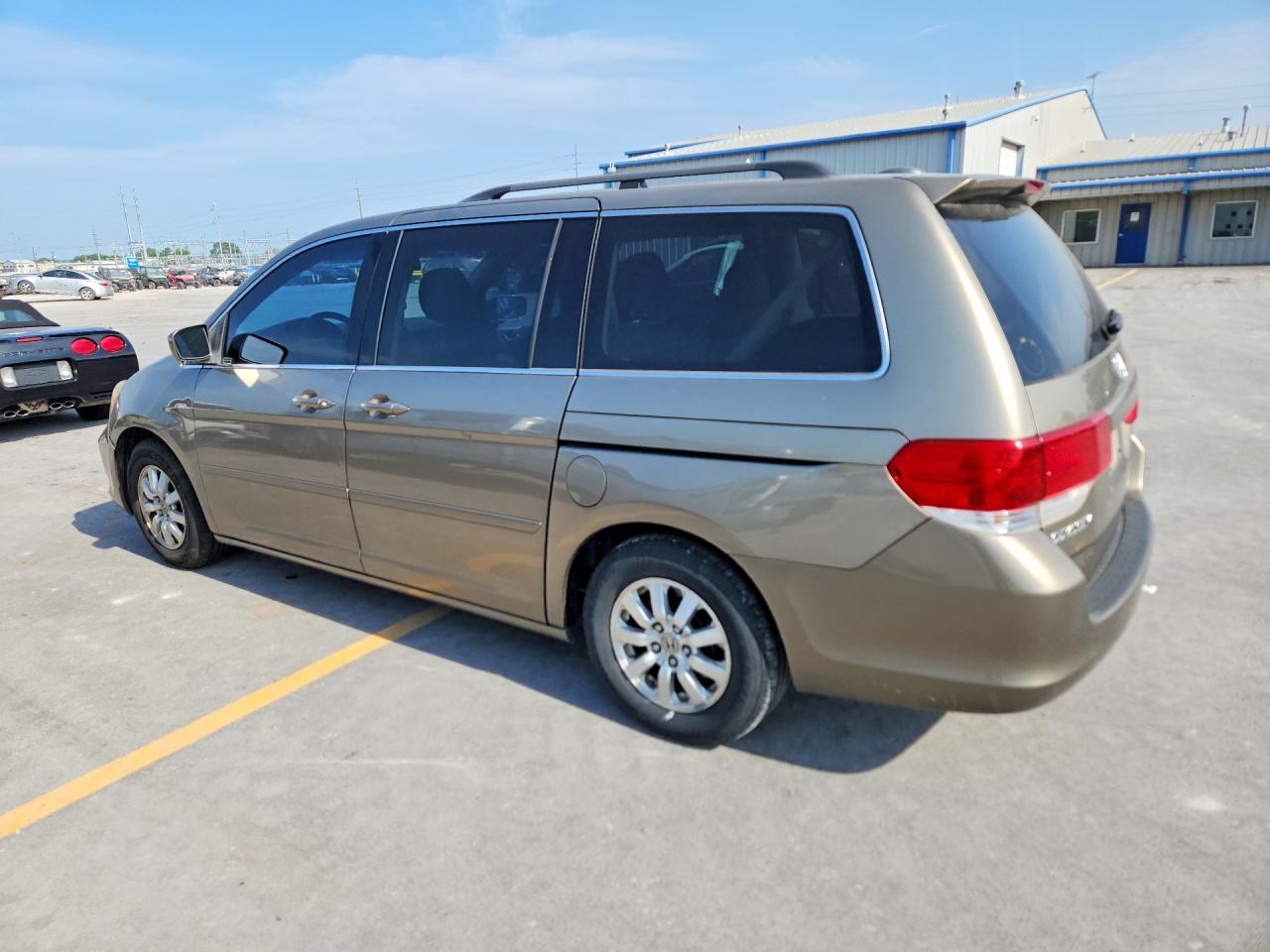 2008 Honda Odyssey Exl Gold vin: 5FNRL386X8B419236