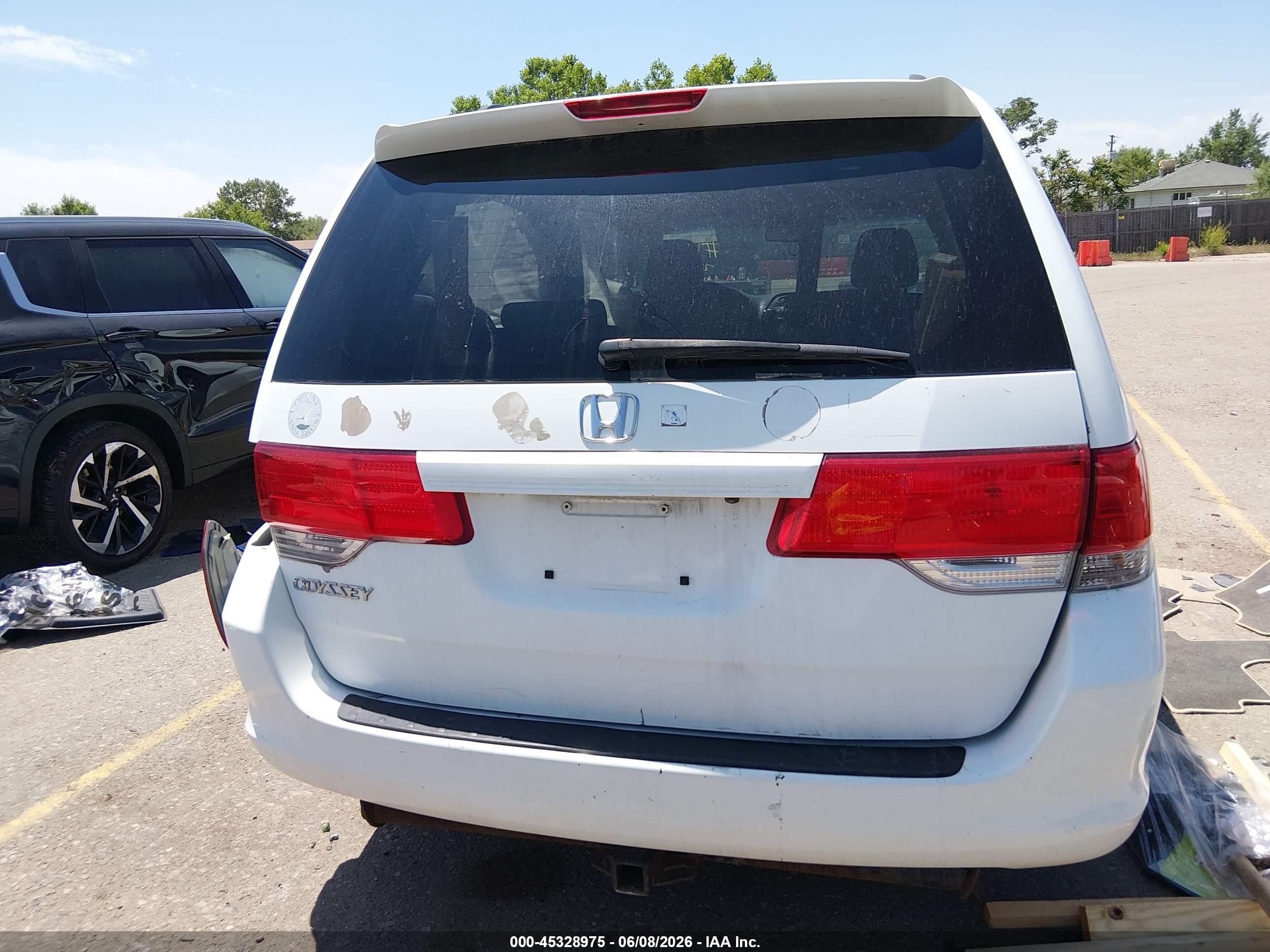 2009 Honda Odyssey Ex-l White vin: 5FNRL386X9B021154