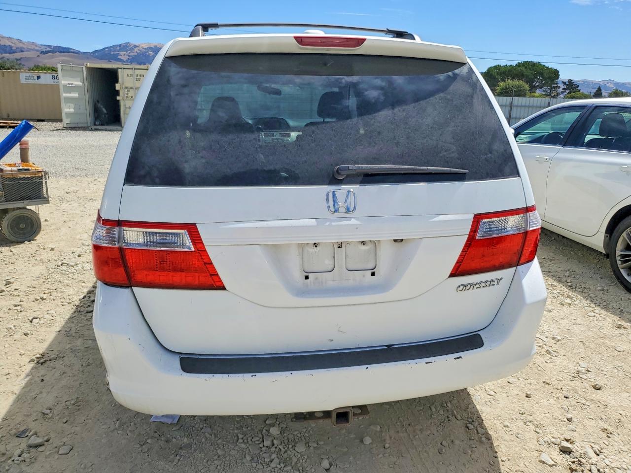 2005 Honda Odyssey Exl White vin: 5FNRL38705B019996
