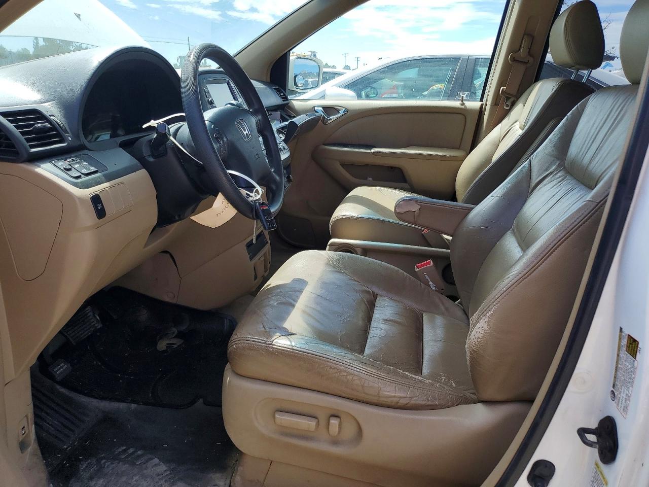 2005 Honda Odyssey Exl White vin: 5FNRL38705B019996