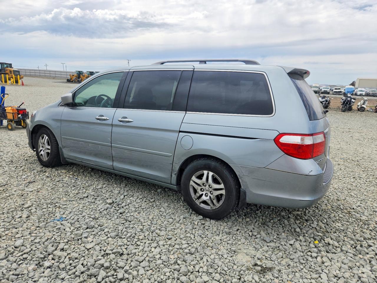 2006 Honda Odyssey Exl Silver vin: 5FNRL38706B021880
