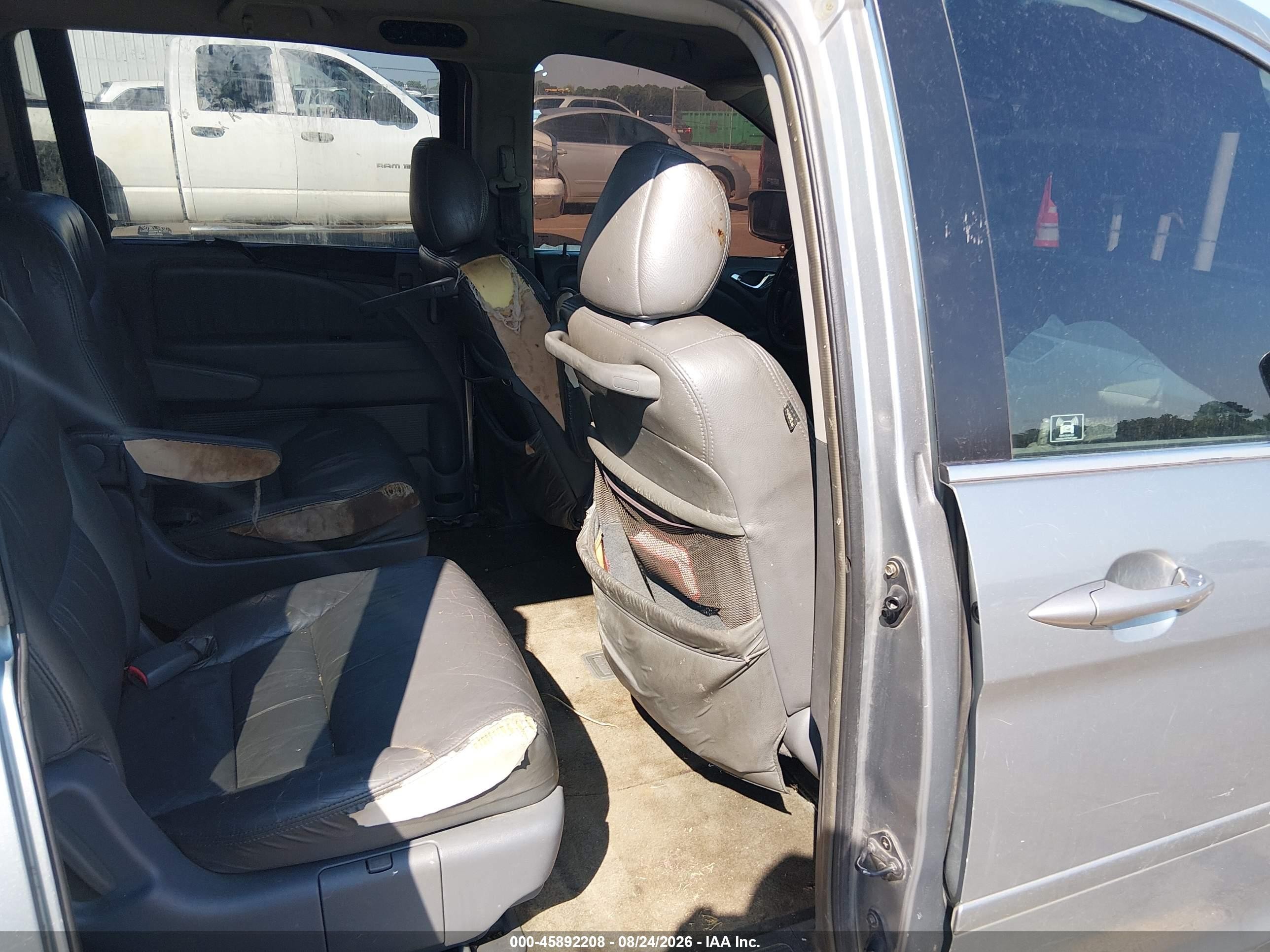 2006 Honda Odyssey Ex-l Silver vin: 5FNRL38706B113359
