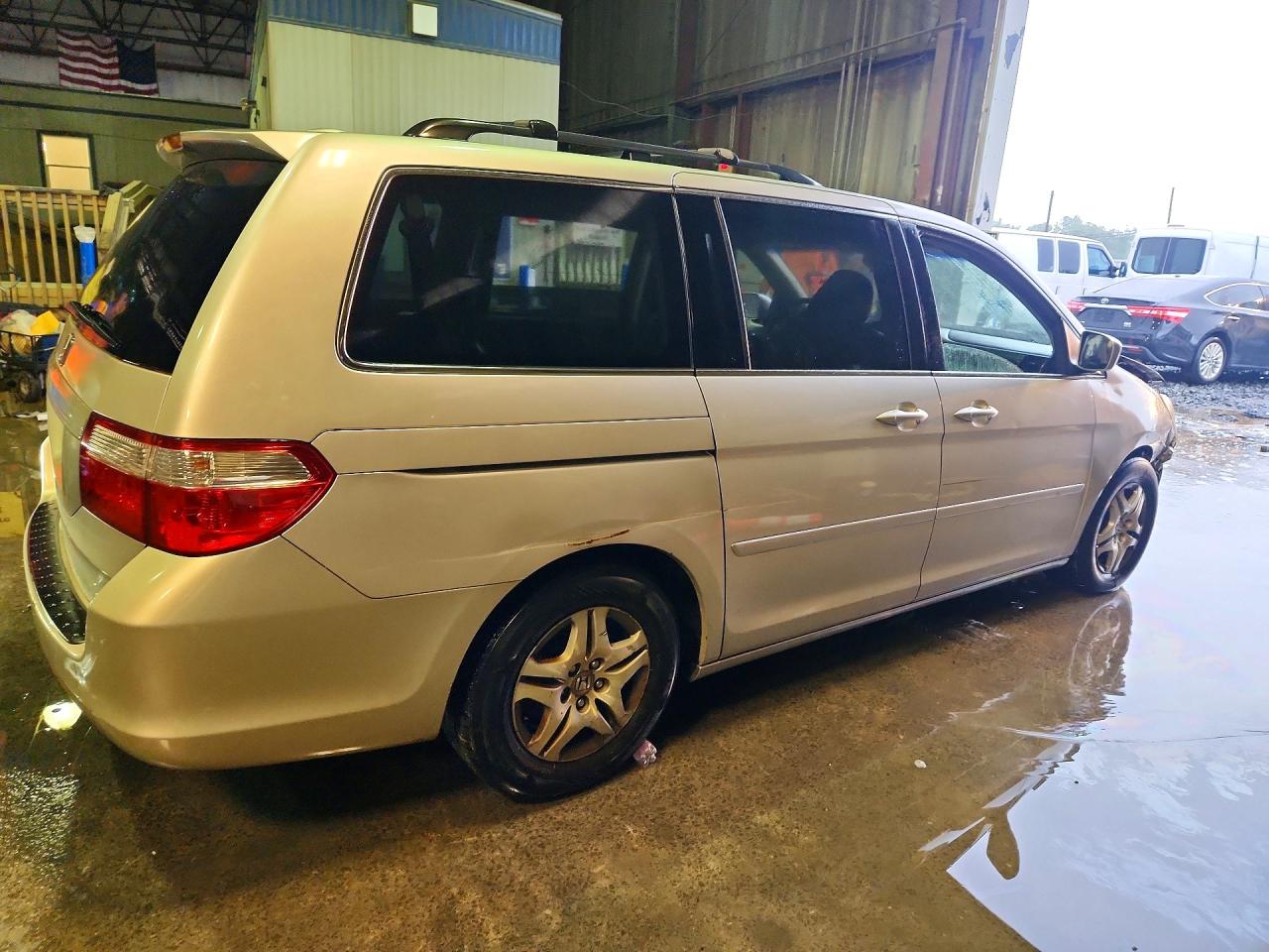 2006 Honda Odyssey Exl Silver vin: 5FNRL38706B441588