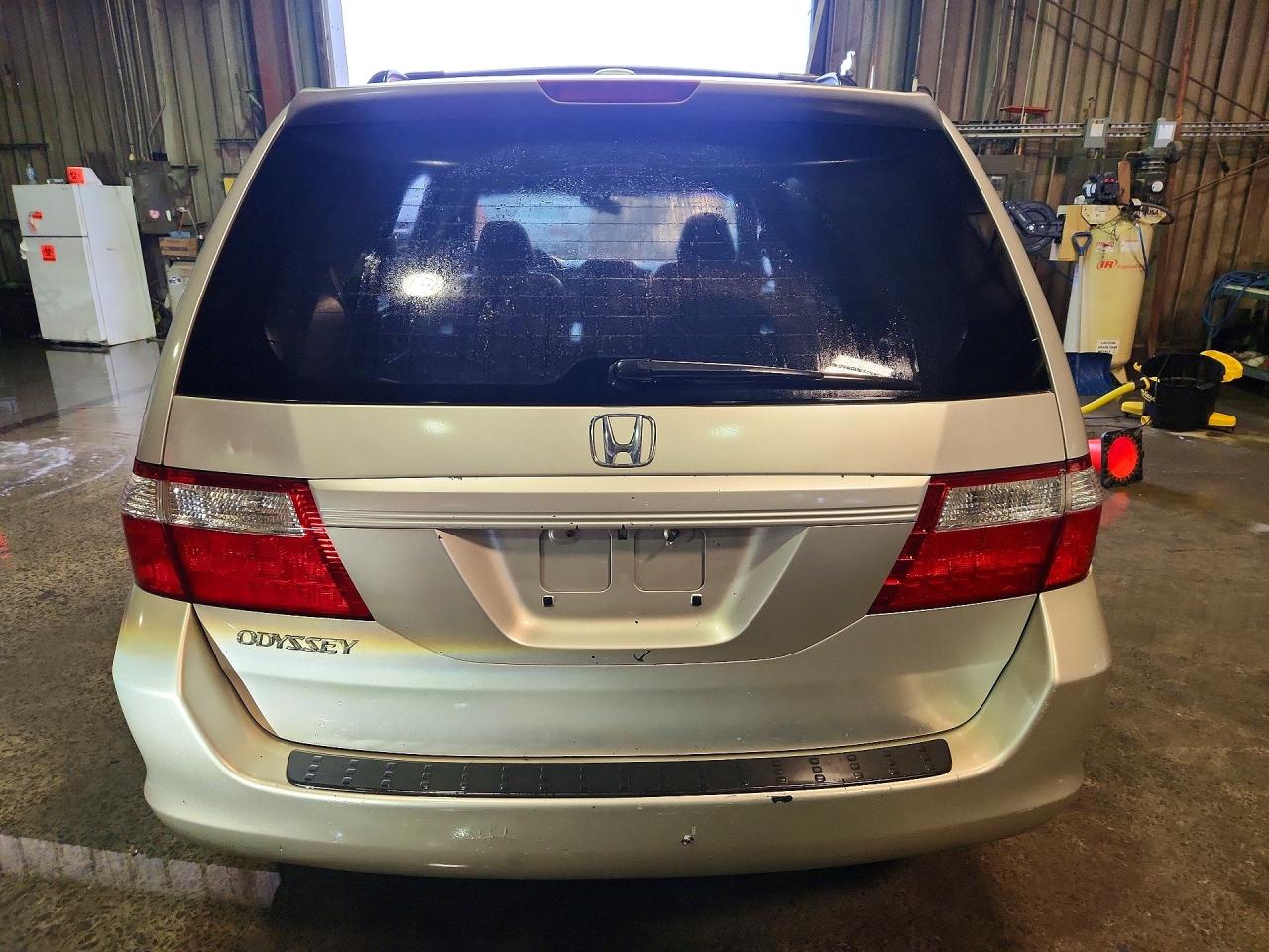2006 Honda Odyssey Exl Silver vin: 5FNRL38706B441588