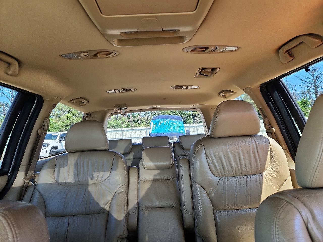 2007 Honda Odyssey Exl White vin: 5FNRL38707B430897