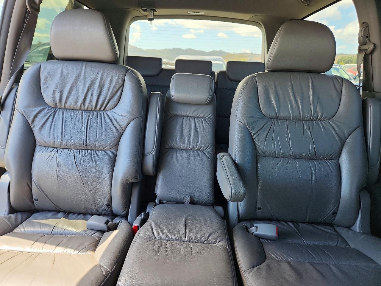 2008 Honda Odyssey Exl Silver vin: 5FNRL38708B116605