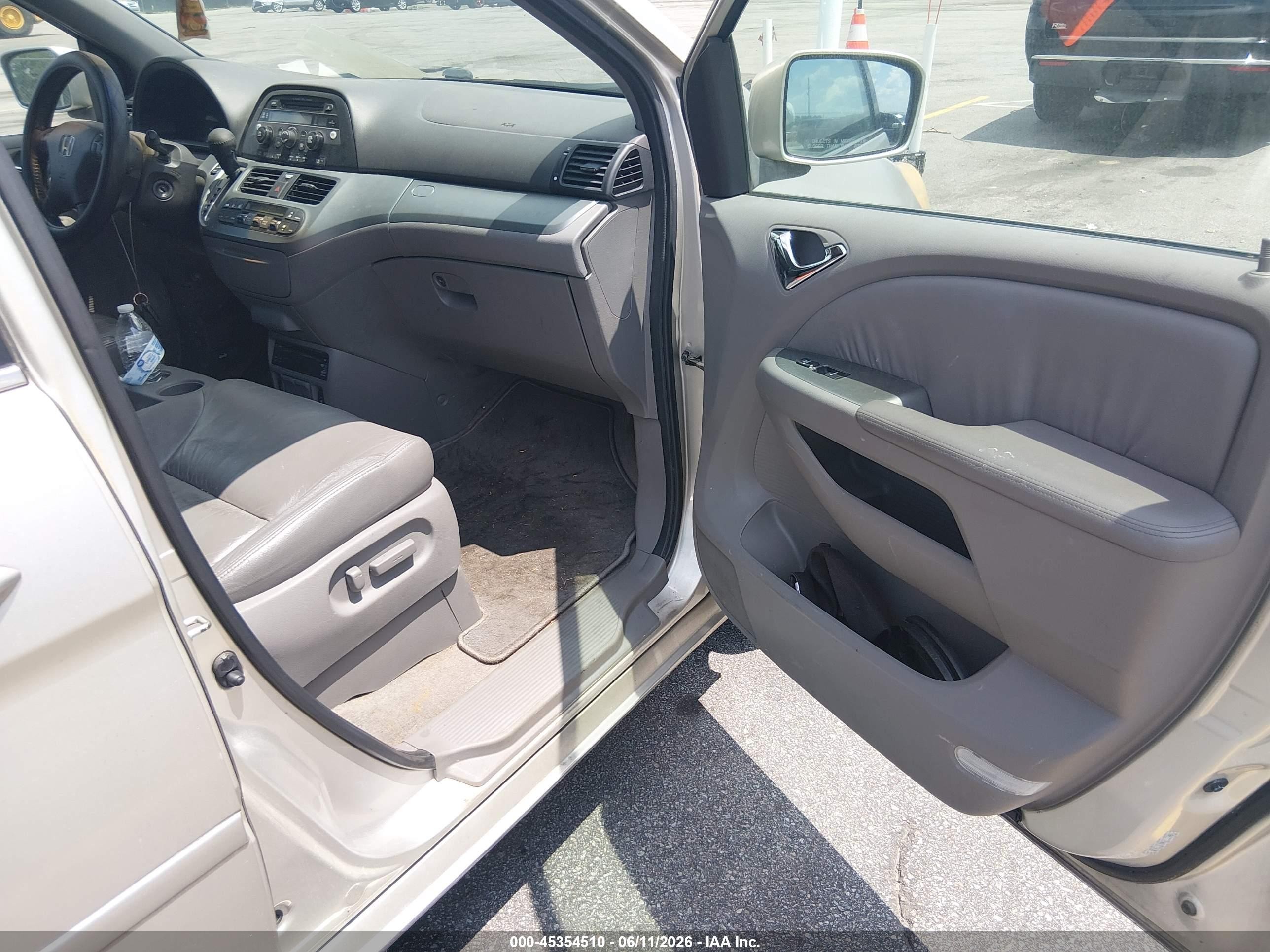 2008 Honda Odyssey Ex-l Серый vin: 5FNRL38708B415348