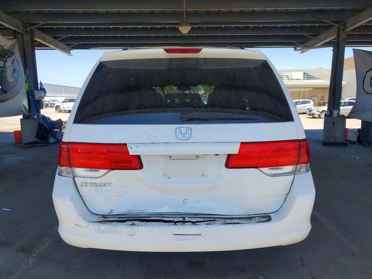 2009 Honda Odyssey Exl White vin: 5FNRL38709B000595