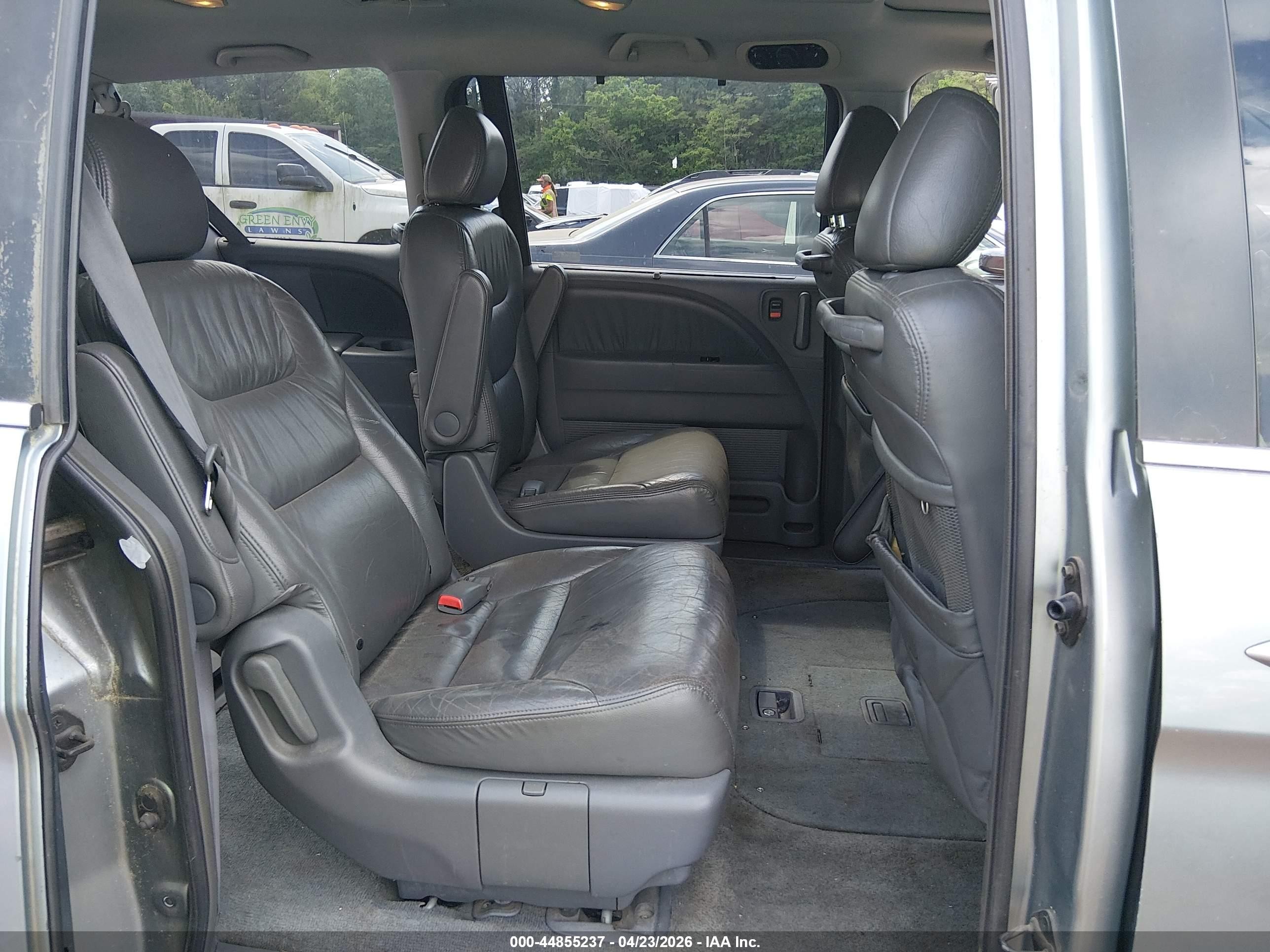 2005 Honda Odyssey Ex-l Silver vin: 5FNRL38715B115927