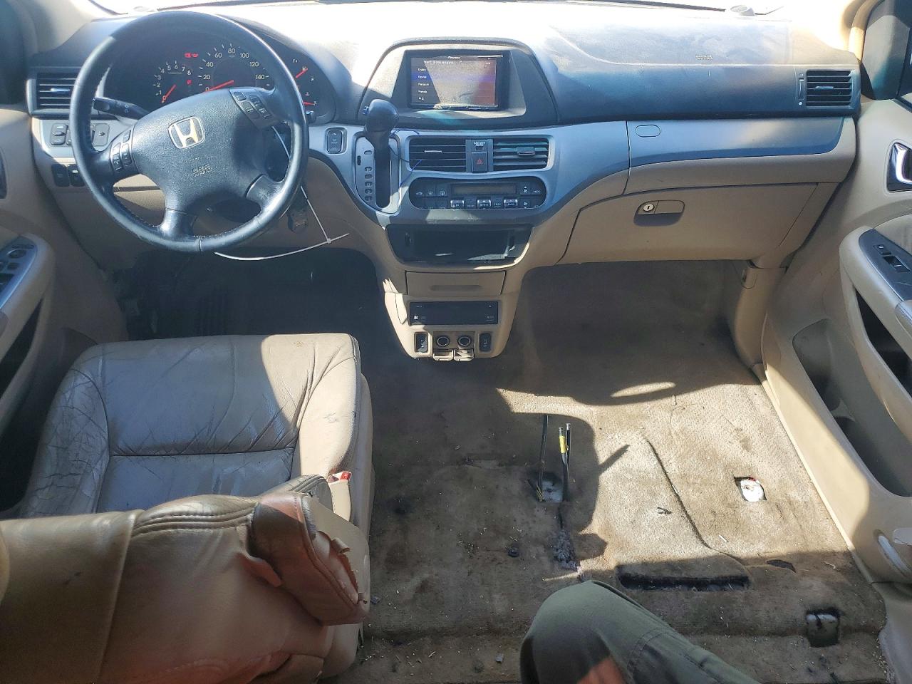 2006 Honda Odyssey Exl White vin: 5FNRL38716B457802