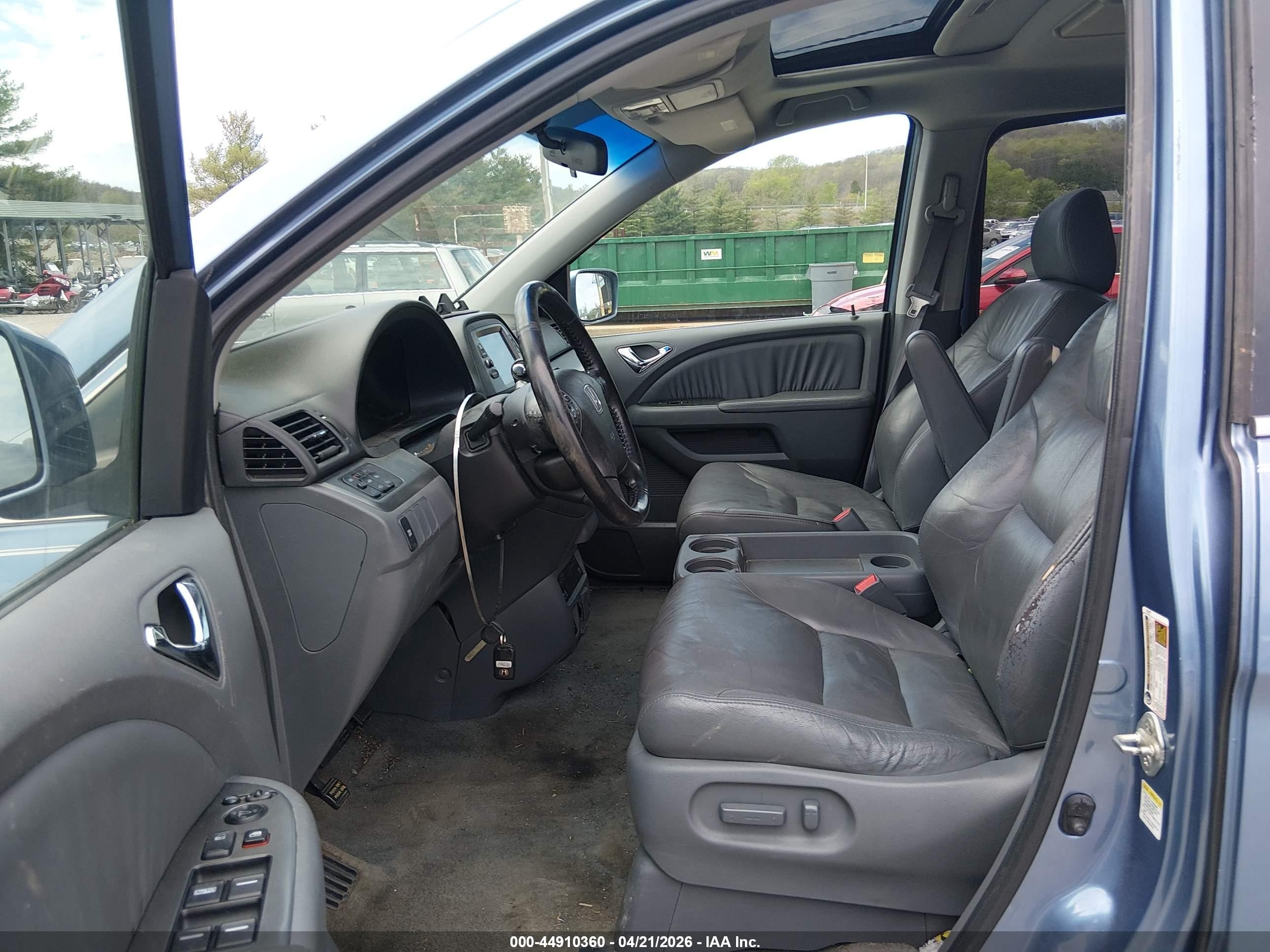 2007 Honda Odyssey Ex-l Blue vin: 5FNRL38717B000859