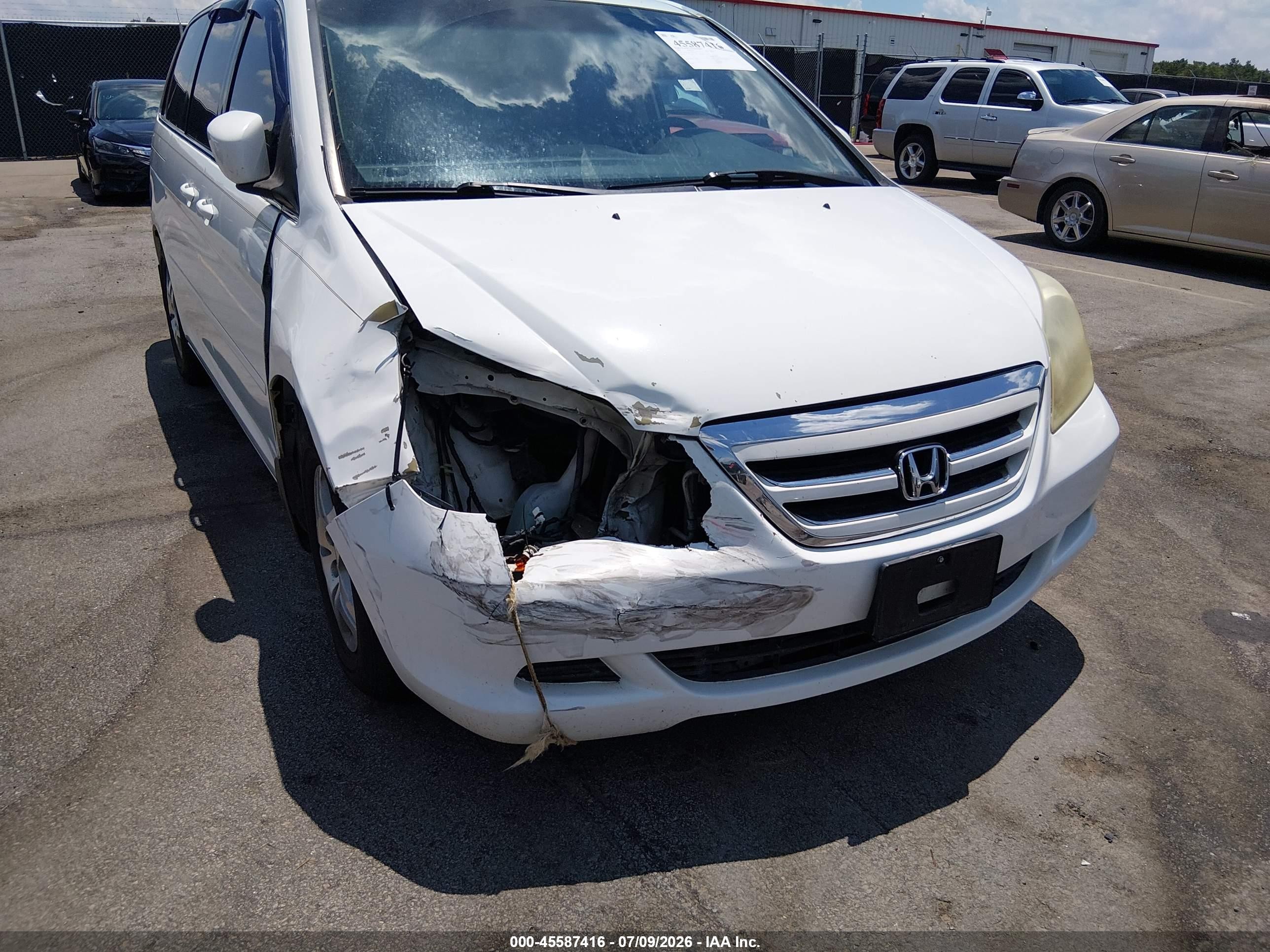 2007 Honda Odyssey Ex-l White vin: 5FNRL38717B072788