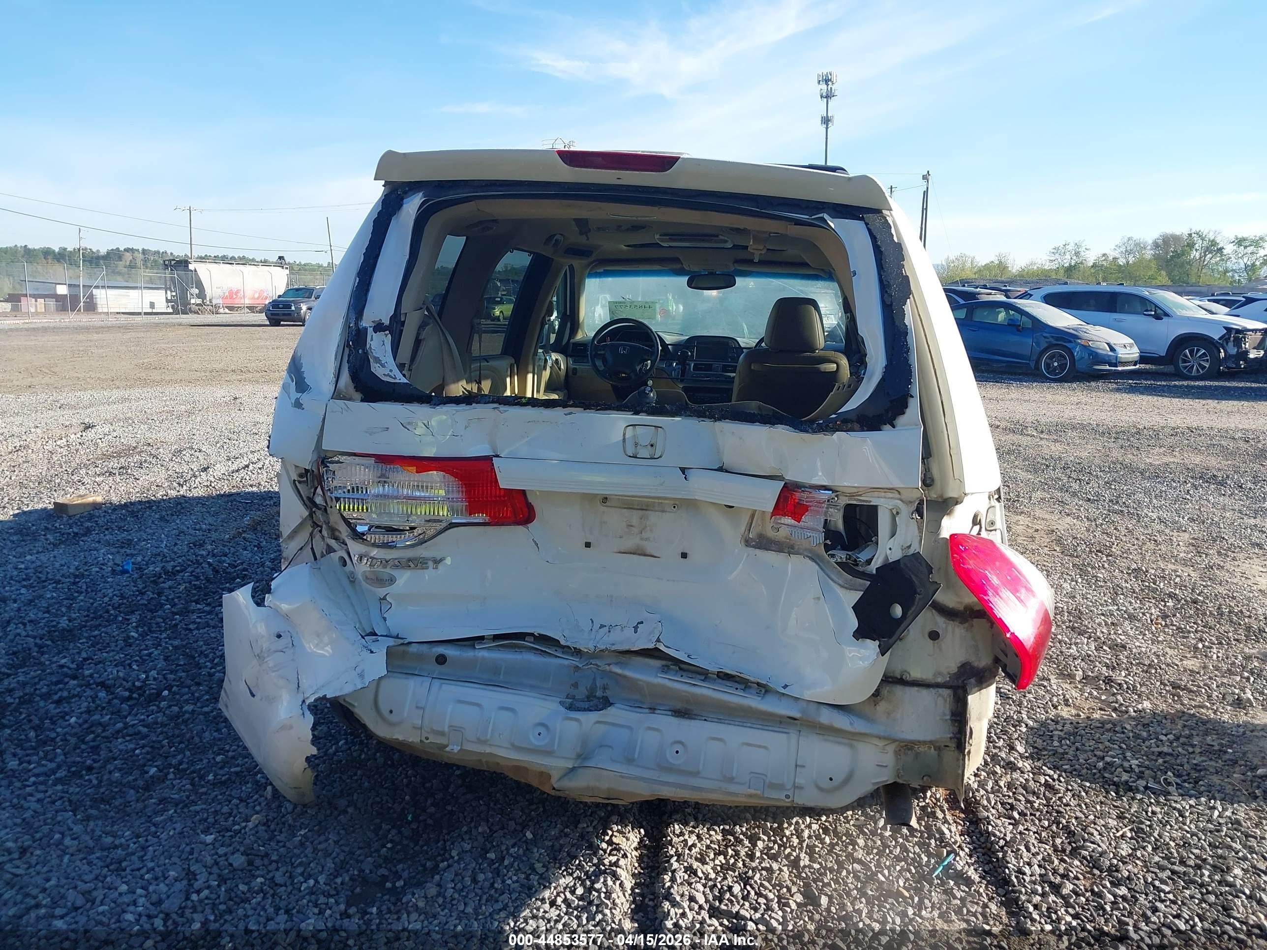 2008 Honda Odyssey Ex-l White vin: 5FNRL38718B007859