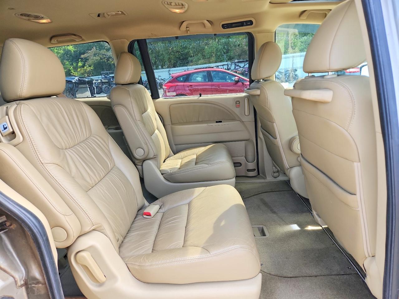 2008 Honda Odyssey Exl Gold vin: 5FNRL38718B080164