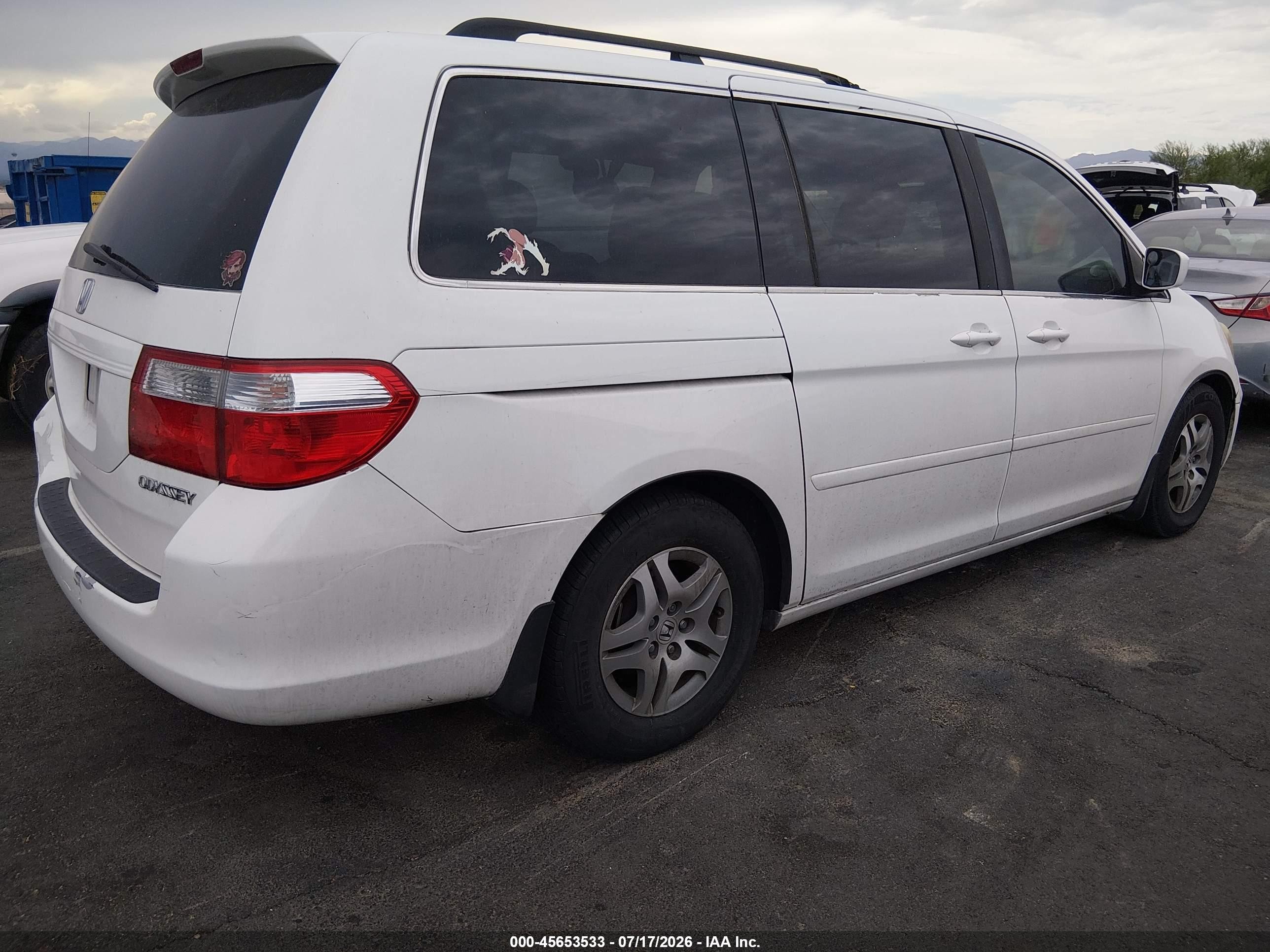 2005 Honda Odyssey Exl White vin: 5FNRL38725B079603