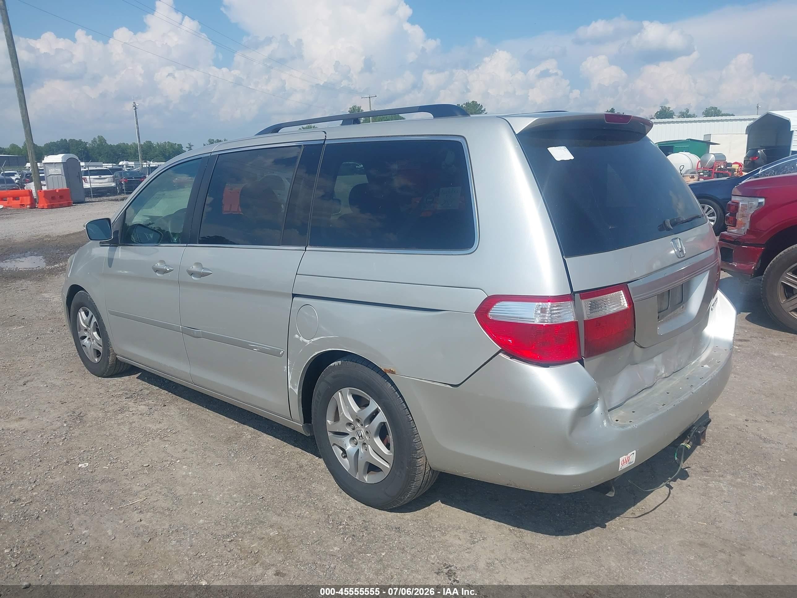 2005 Honda Odyssey Ex-l Silver vin: 5FNRL38725B101096