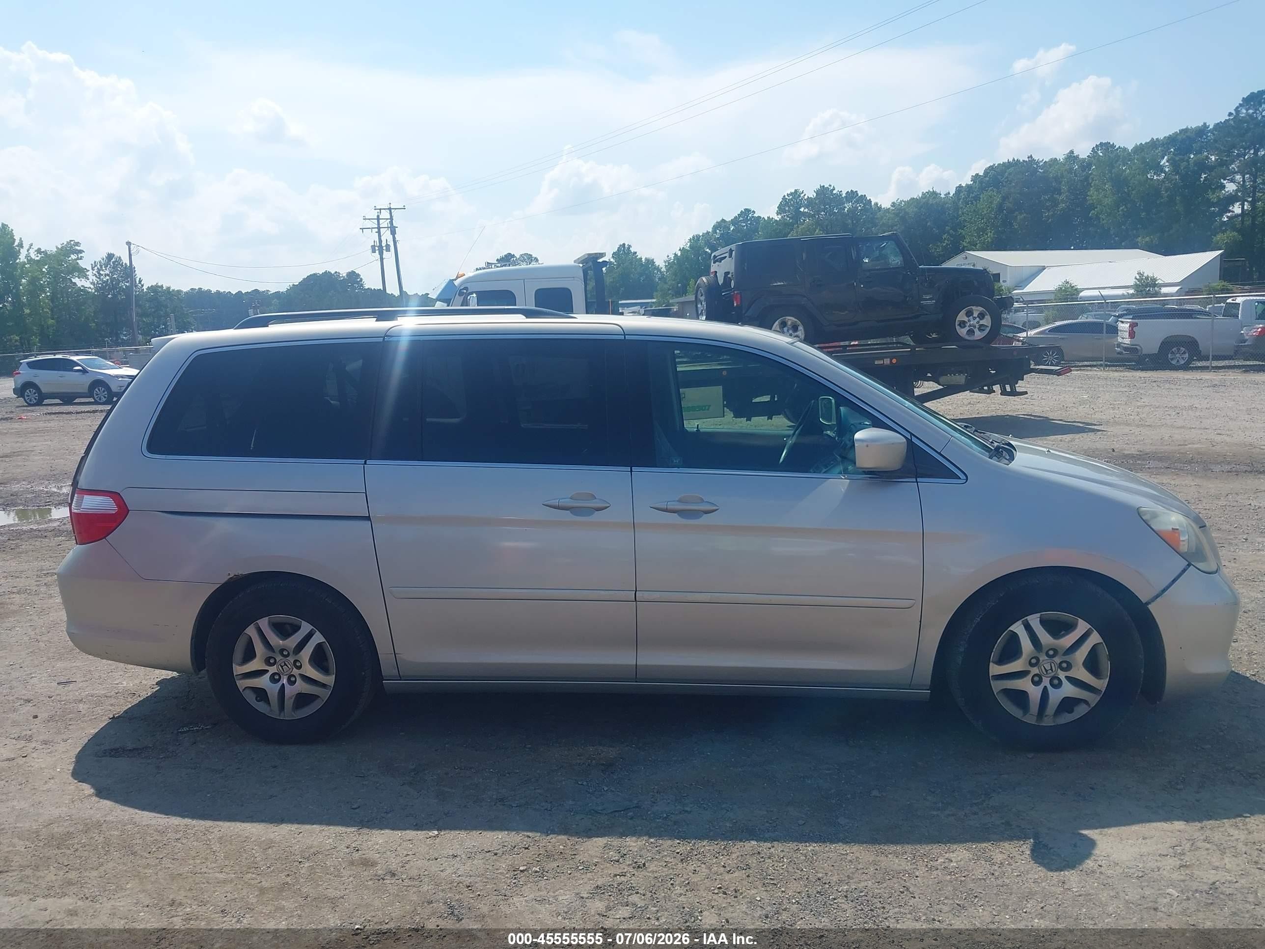2005 Honda Odyssey Ex-l Silver vin: 5FNRL38725B101096
