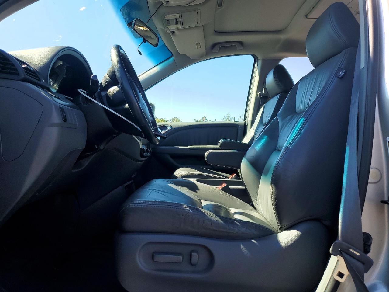 2006 Honda Odyssey Exl Бежевый vin: 5FNRL38726B009794