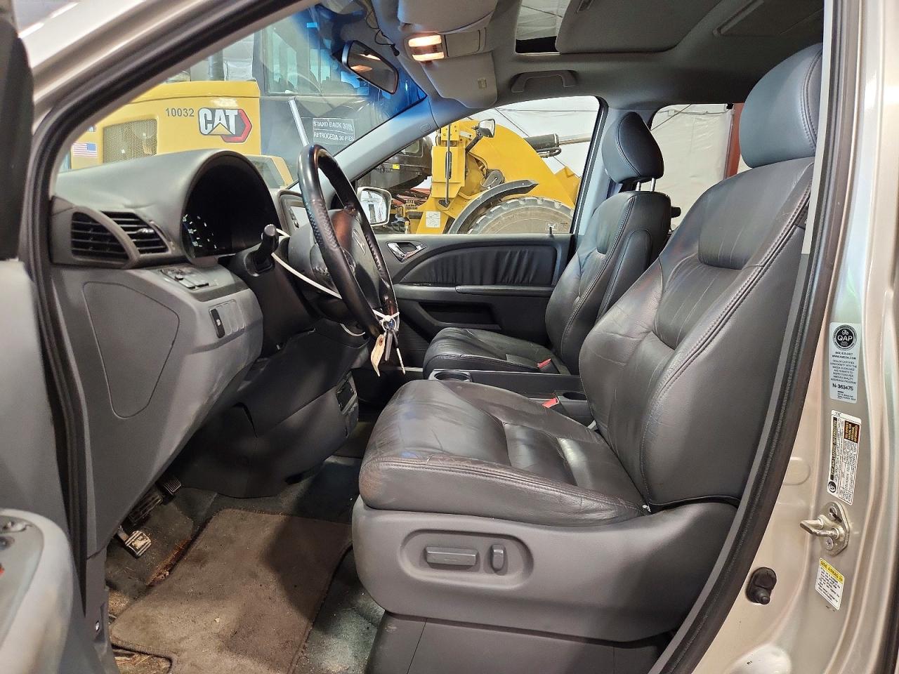 2007 Honda Odyssey Exl Серебряный vin: 5FNRL38727B415110