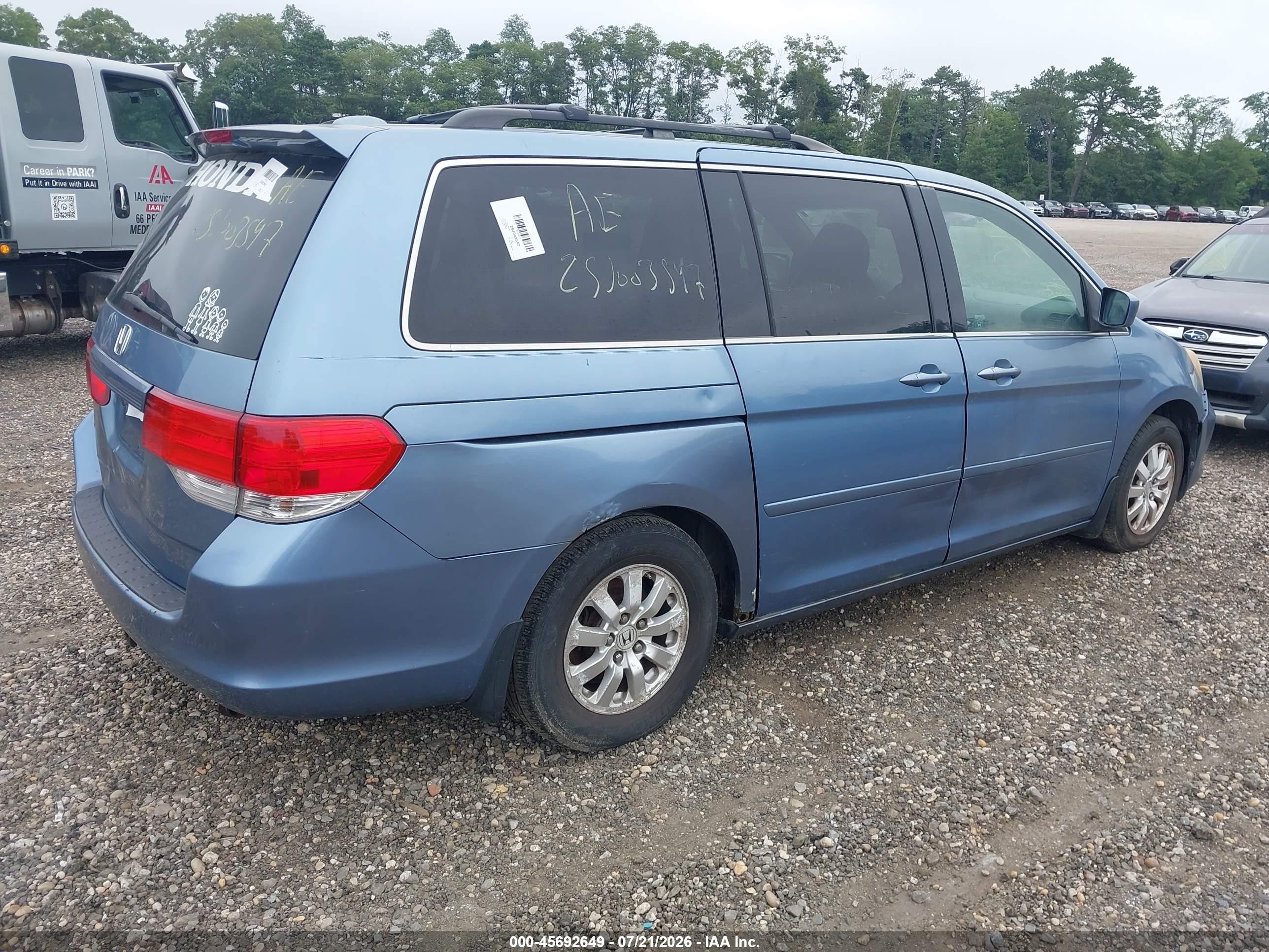 2008 Honda Odyssey Ex-l Blue vin: 5FNRL38728B001701