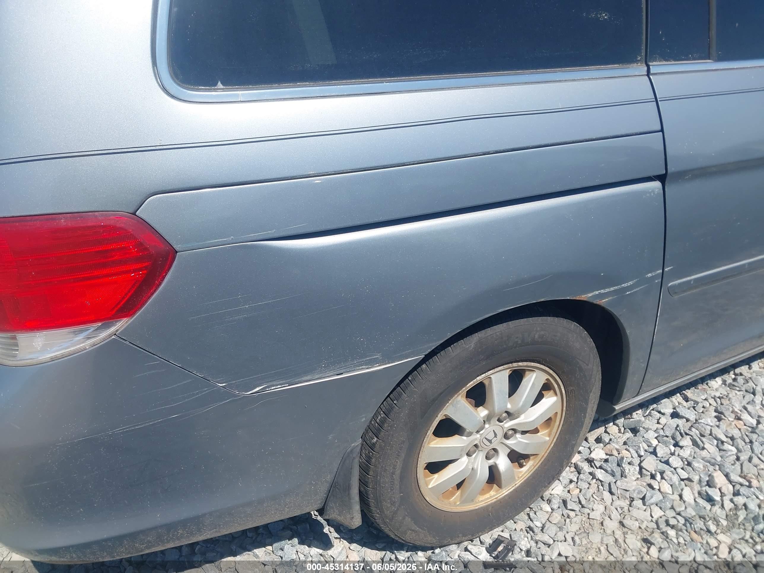 2008 Honda Odyssey Ex-l Silver vin: 5FNRL38728B049649