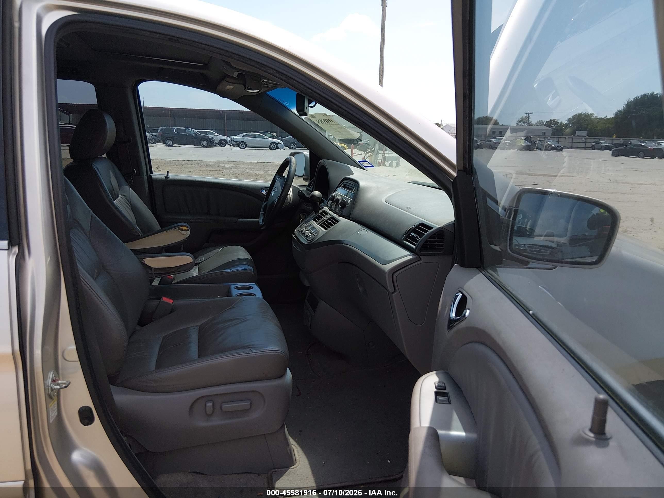 2008 Honda Odyssey Ex-l Серебряный vin: 5FNRL38728B417960