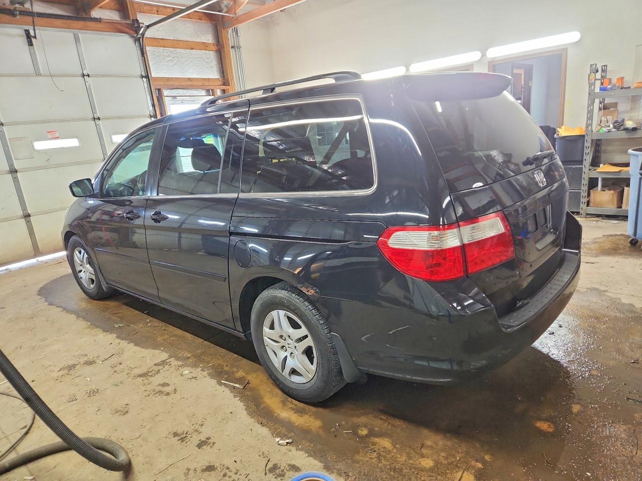 2007 Honda Odyssey Exl Черный vin: 5FNRL38737B091097