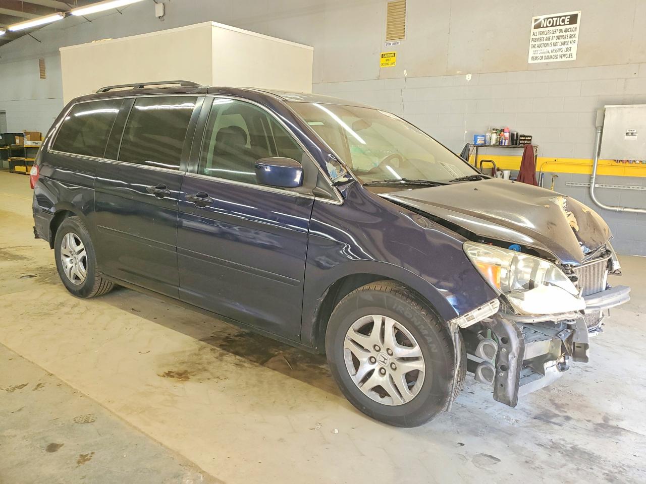 2007 Honda Oddesey Blue vin: 5FNRL38737B097725