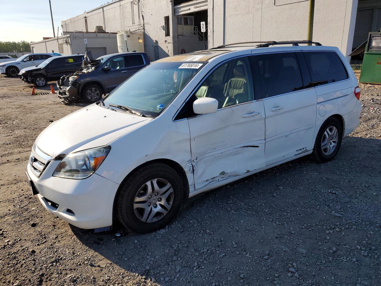 2007 Honda Odyssey Exl White vin: 5FNRL38737B137480