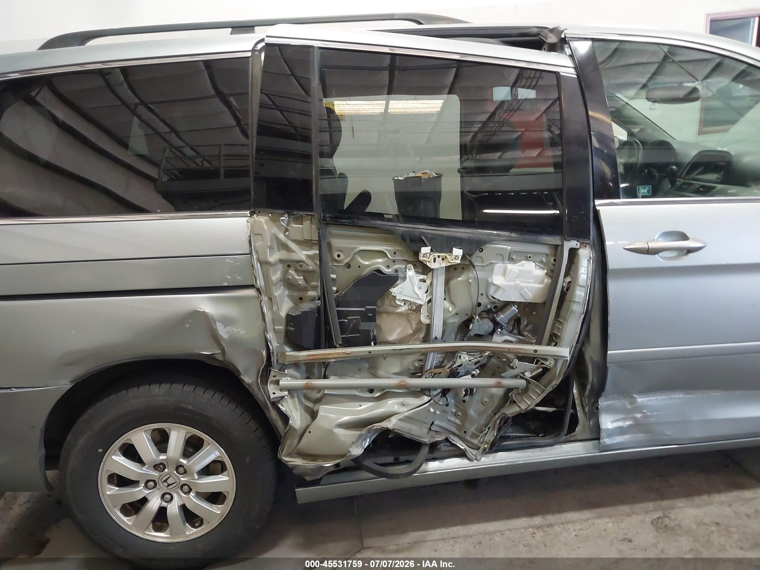 2008 Honda Odyssey Ex-l Gray vin: 5FNRL38738B010052