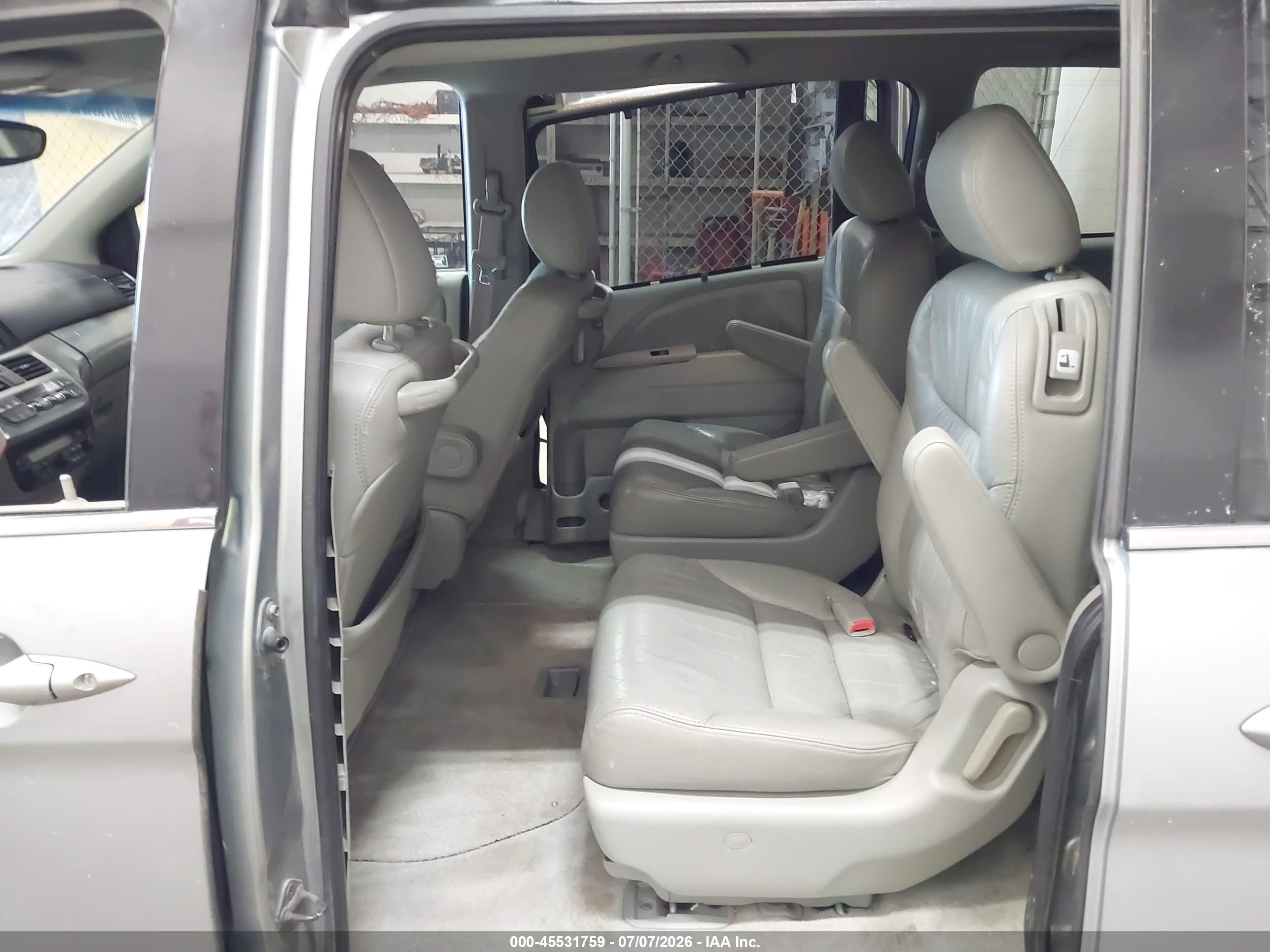 2008 Honda Odyssey Ex-l Gray vin: 5FNRL38738B010052