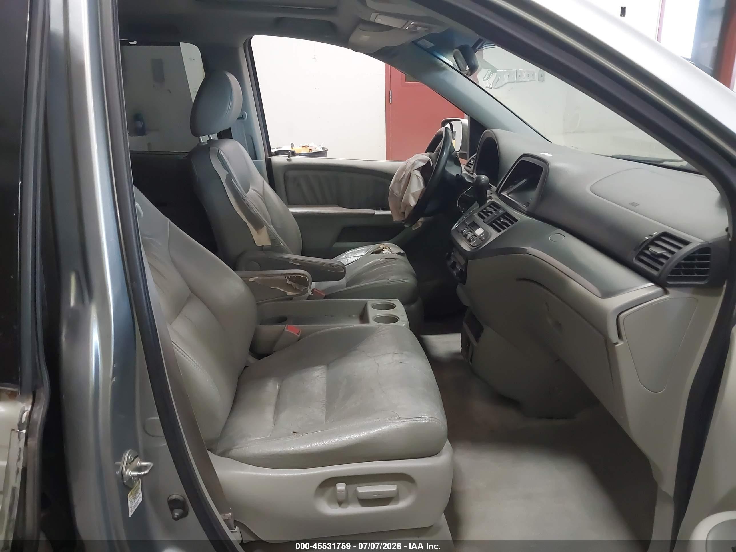 2008 Honda Odyssey Ex-l Gray vin: 5FNRL38738B010052
