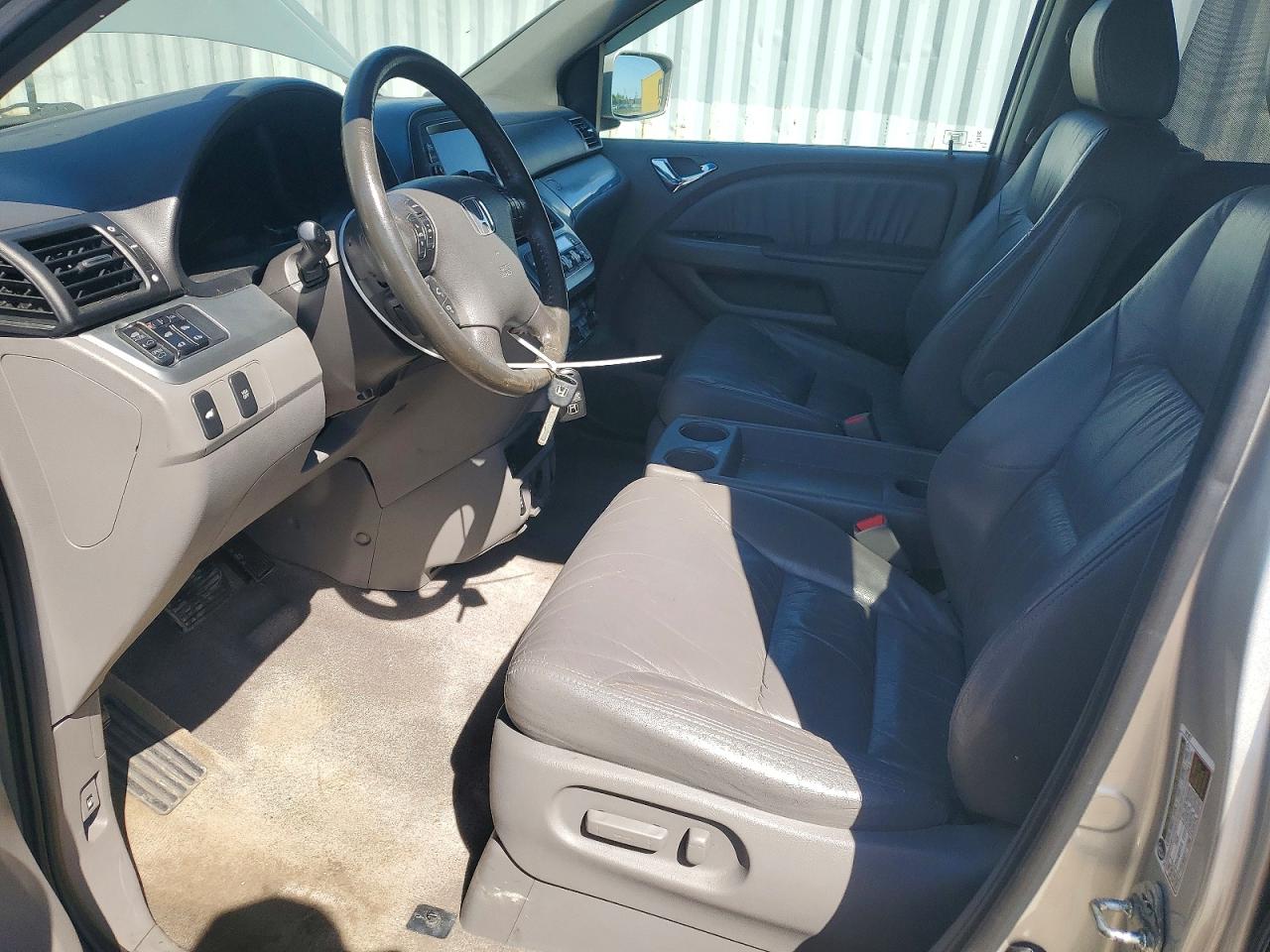 2009 Honda Odyssey Exl Серебряный vin: 5FNRL38739B030030