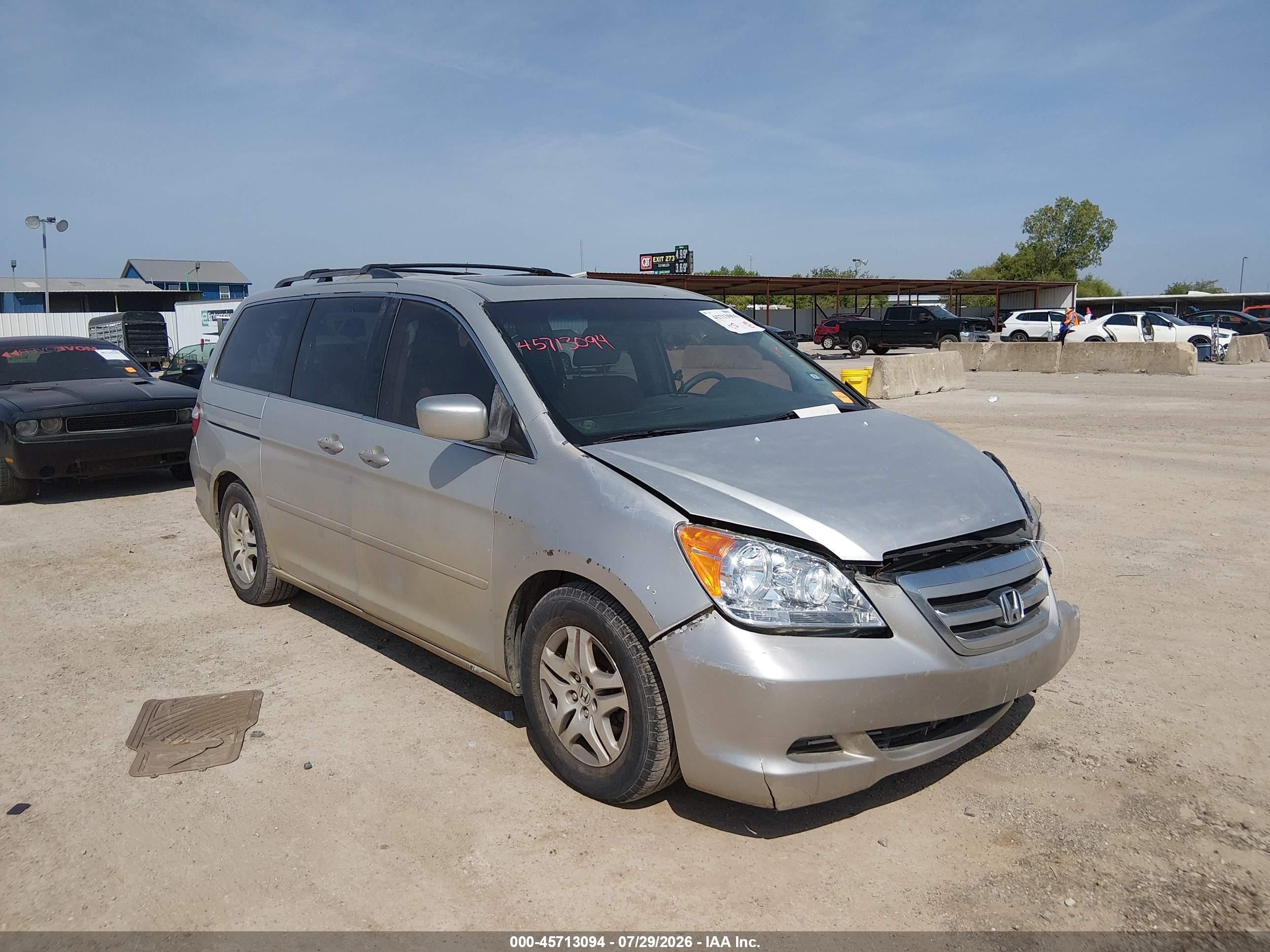 2005 Honda Odyssey Ex-l Gold vin: 5FNRL38745B129675