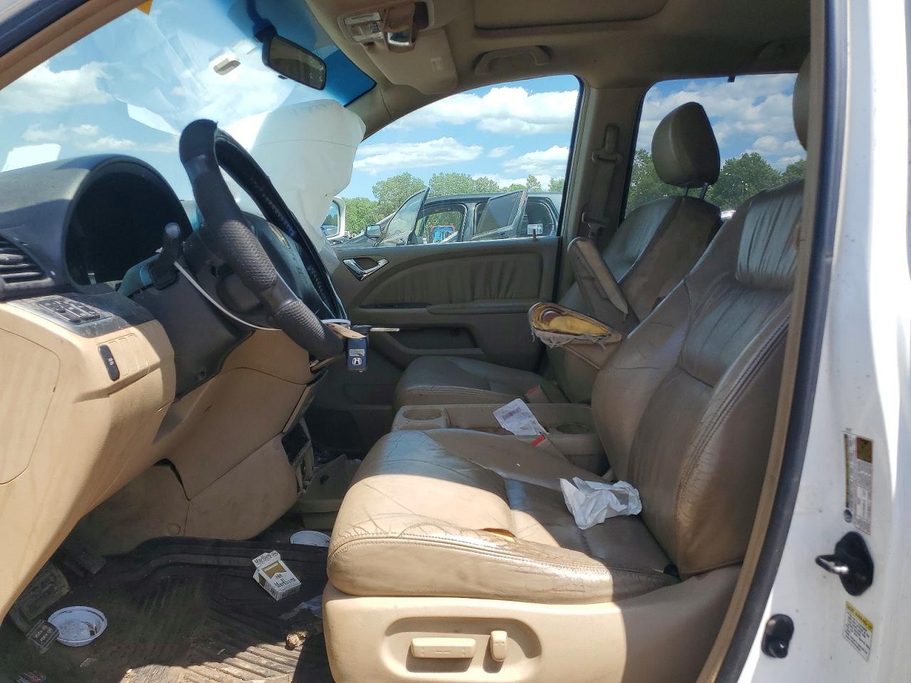 2006 Honda Odyssey Exl White vin: 5FNRL38746B023728
