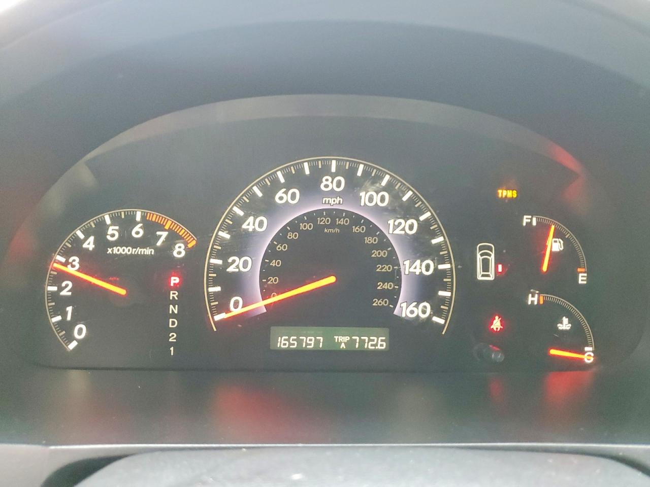 2007 Honda Odyssey Silver vin: 5FNRL38747B041650