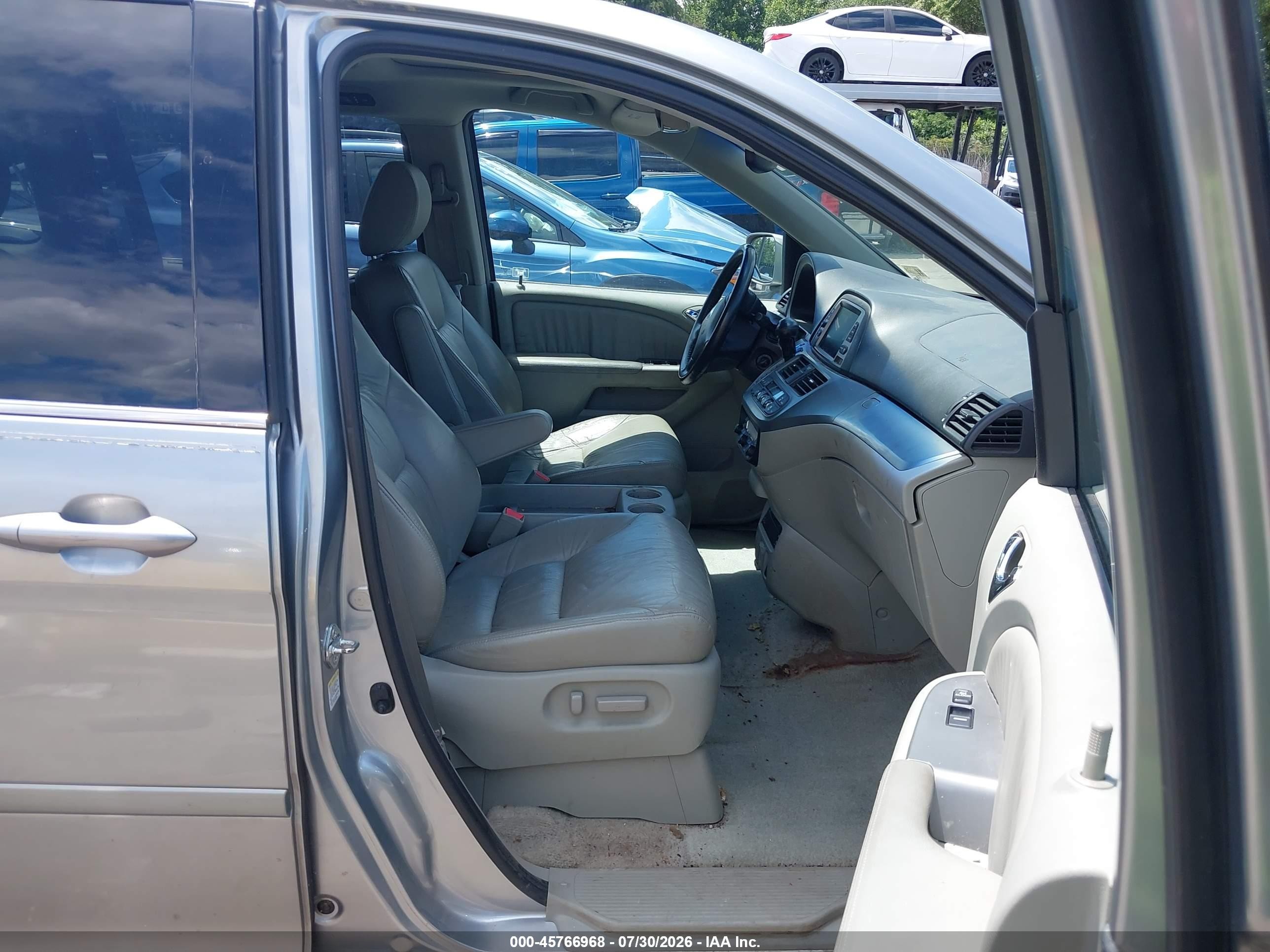 2008 Honda Odyssey Ex-l Gray vin: 5FNRL38748B035333